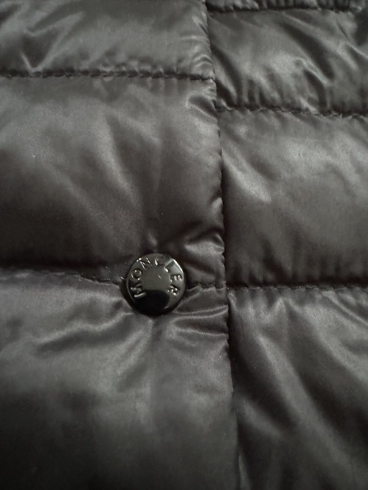 Moncler MONCLER “LIANE” ladies gilet REAL SIZES IN PHOTOS BY TAPE Size S / US 4 / IT 40 - 9 Thumbnail
