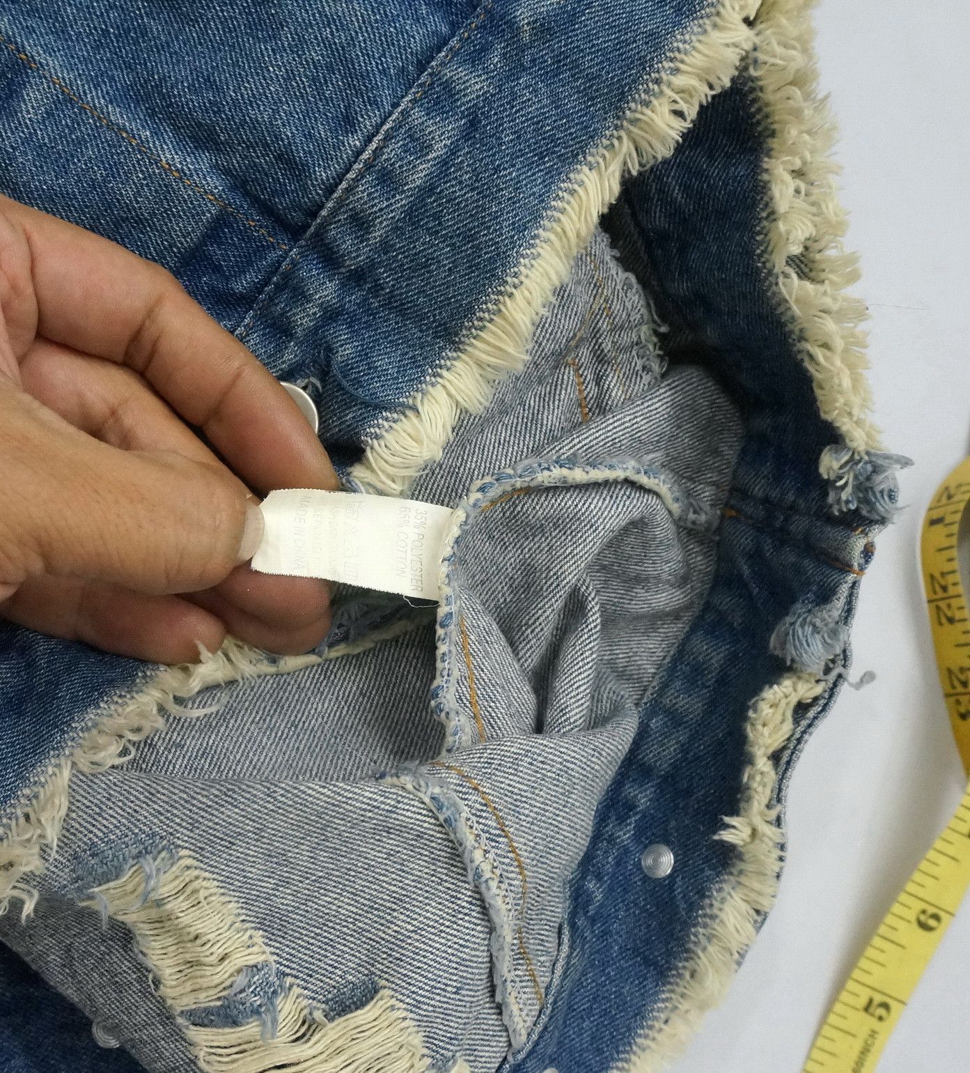 Japanese Brand Vintage Japanese Distressed Studded Sleveless Denim Jacket Size US S / EU 44-46 / 1 - 13 Thumbnail