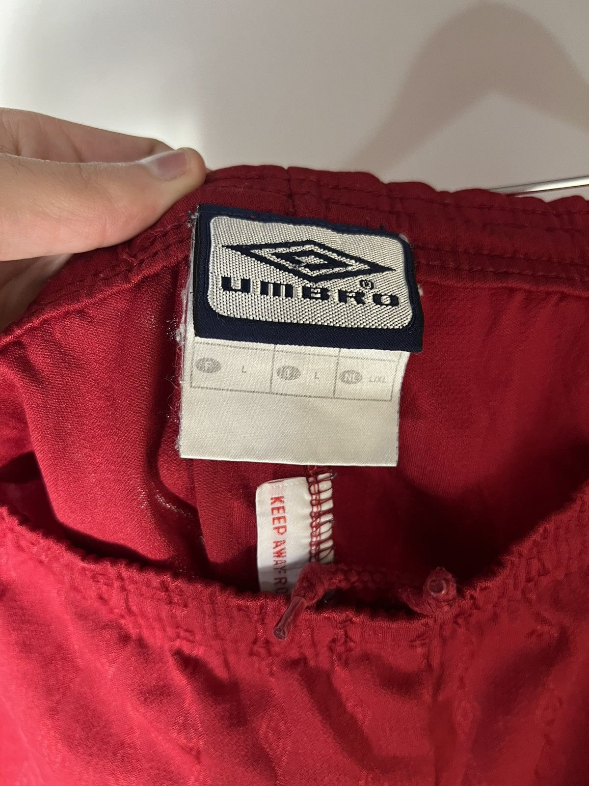 Umbro × Vintage VERY RARE UMBRO MANCHESTER UNITED SOCCER SHORTS BLOKECORE Size US 34 / EU 50 - 3 Thumbnail