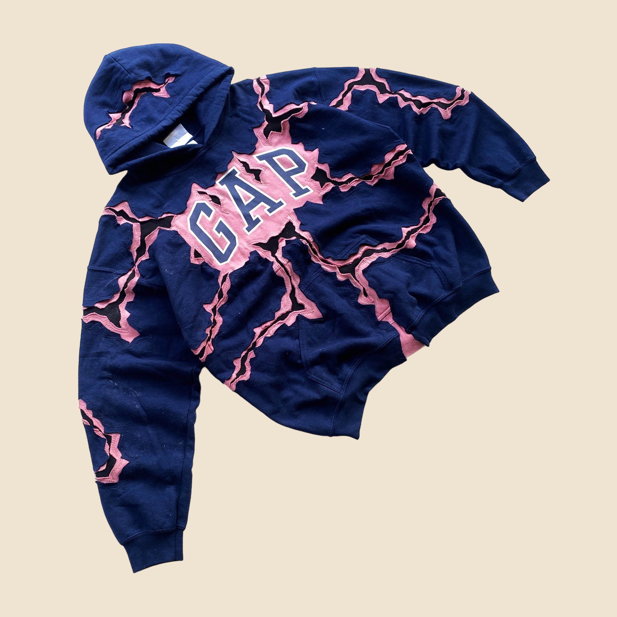 Gap × Handmade 1 OF 1 REWORKED GAP CRACKED NAVY HOODIE SIZE L Size US L / EU 52-54 / 3 - 4 Thumbnail