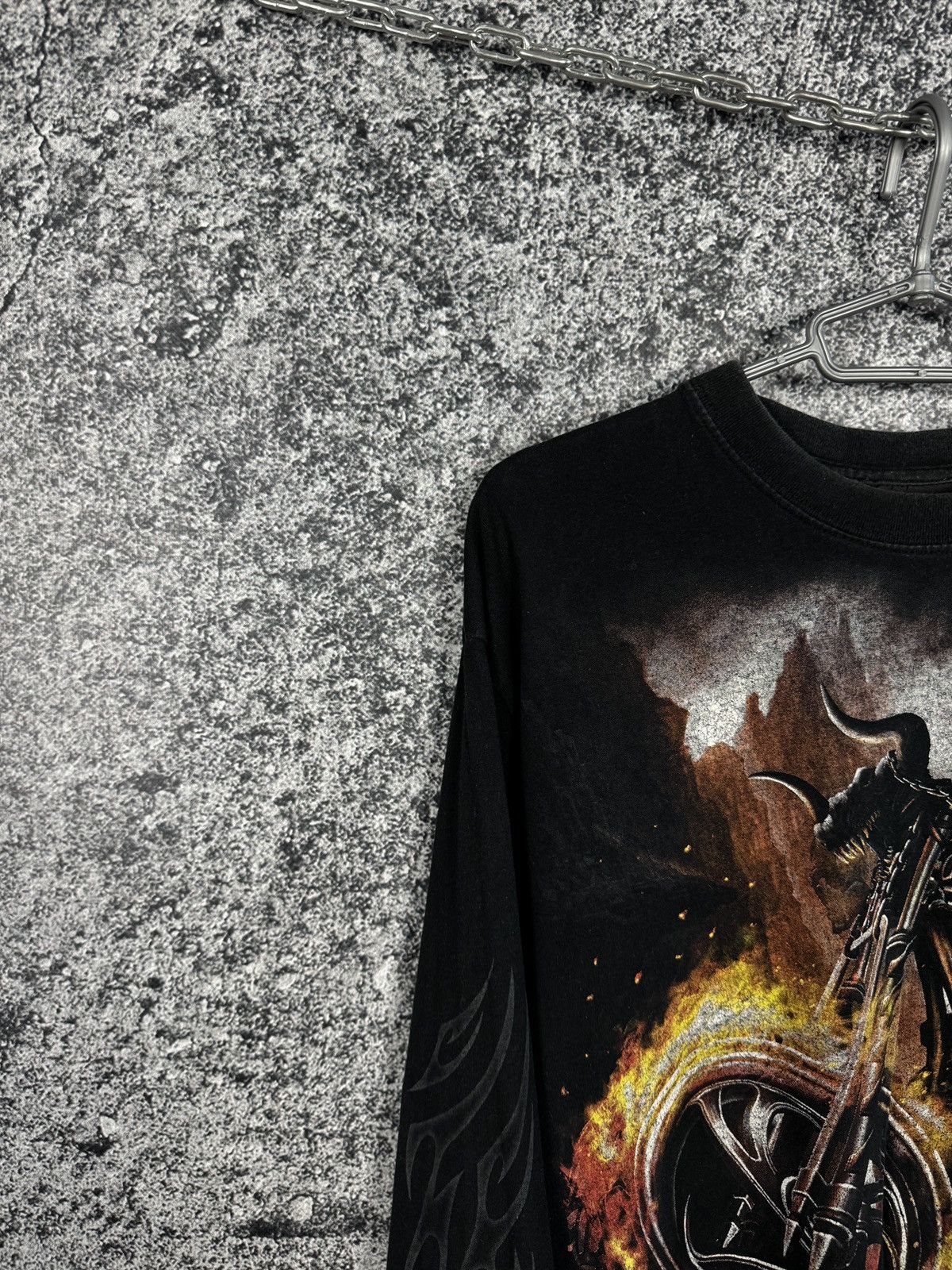 Vintage Spiral Long Sleeve T-Shirt Vintage Skulls Motorcycle Size XL Size US XL / EU 56 / 4 - 4 Thumbnail