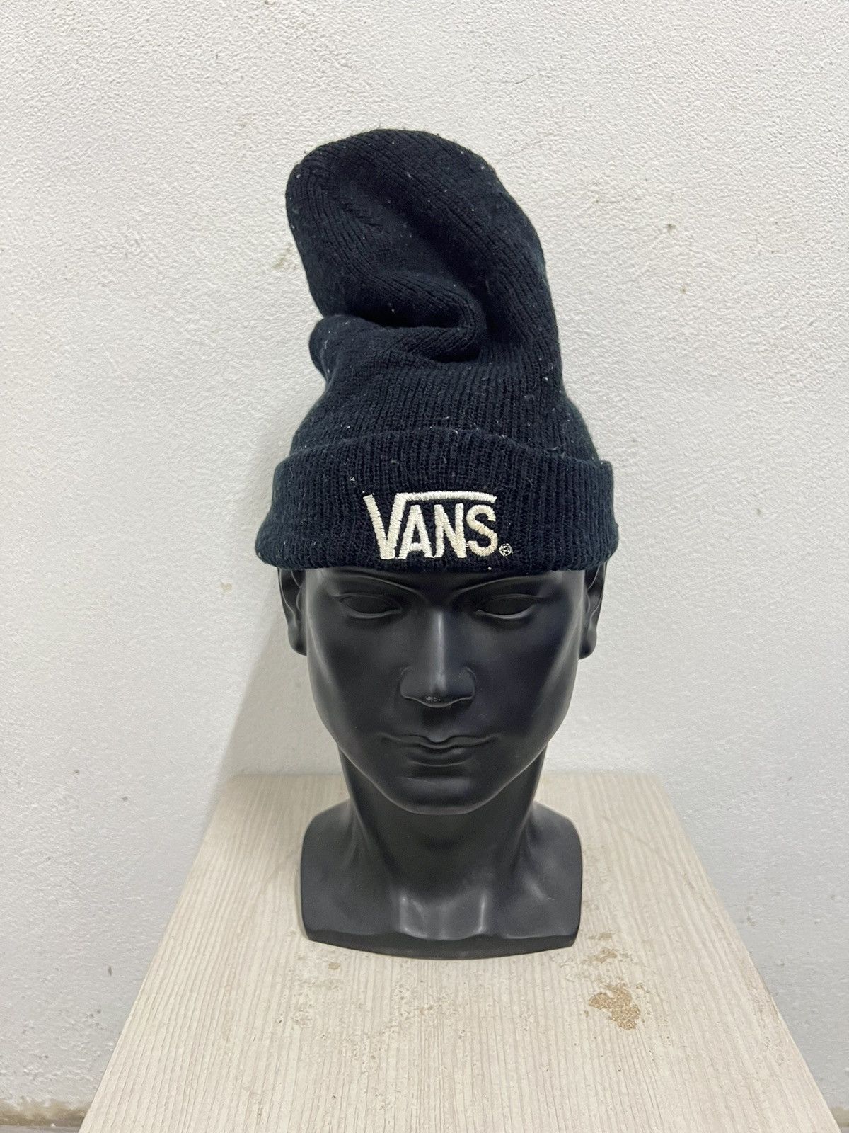 Vans Vintage Vans Spell out Beanie Hat Size ONE SIZE - 2 Thumbnail