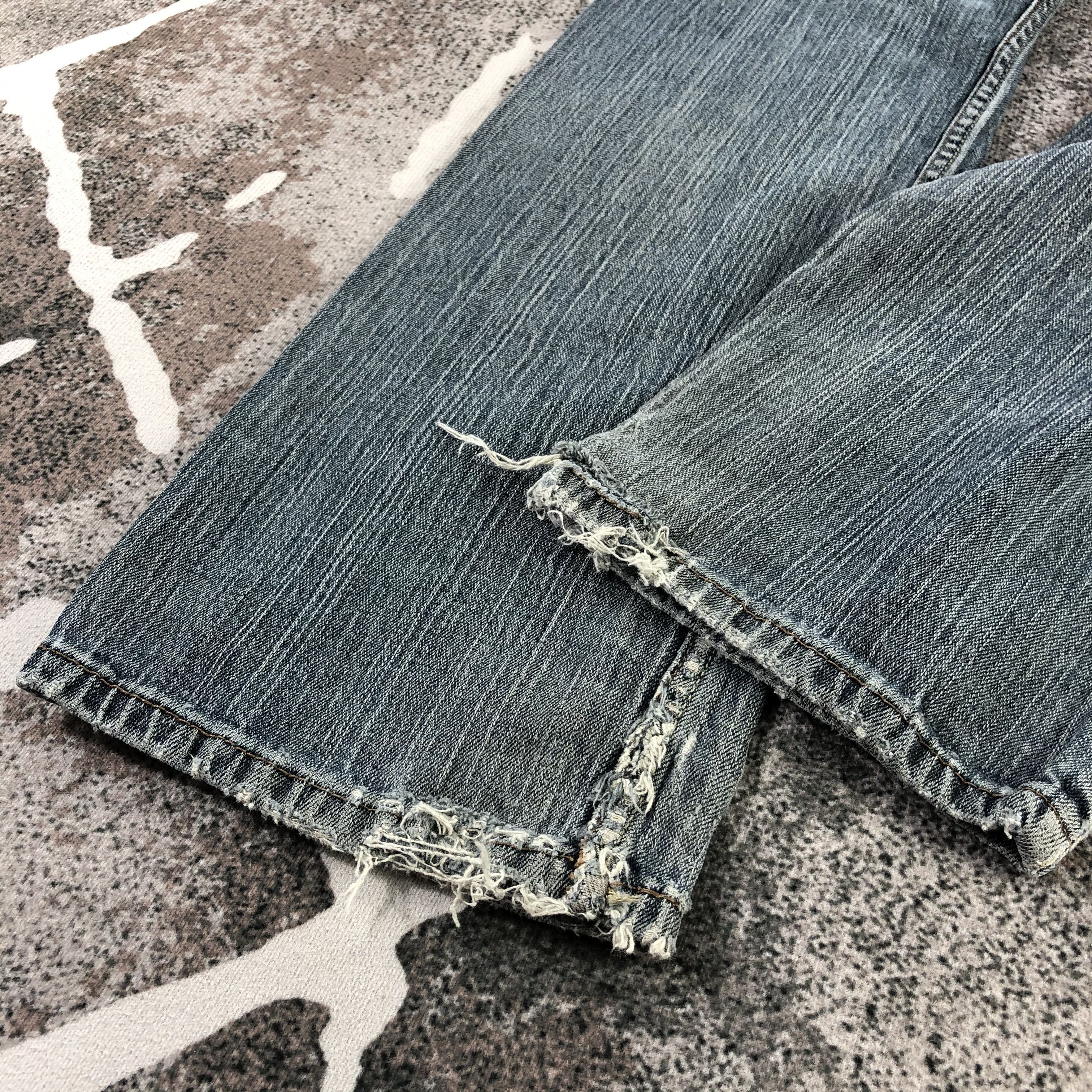 Levi's Vintage Levi's 514 Jeans Faded Blue Denim KJ1422 Size US 31 - 6 Thumbnail