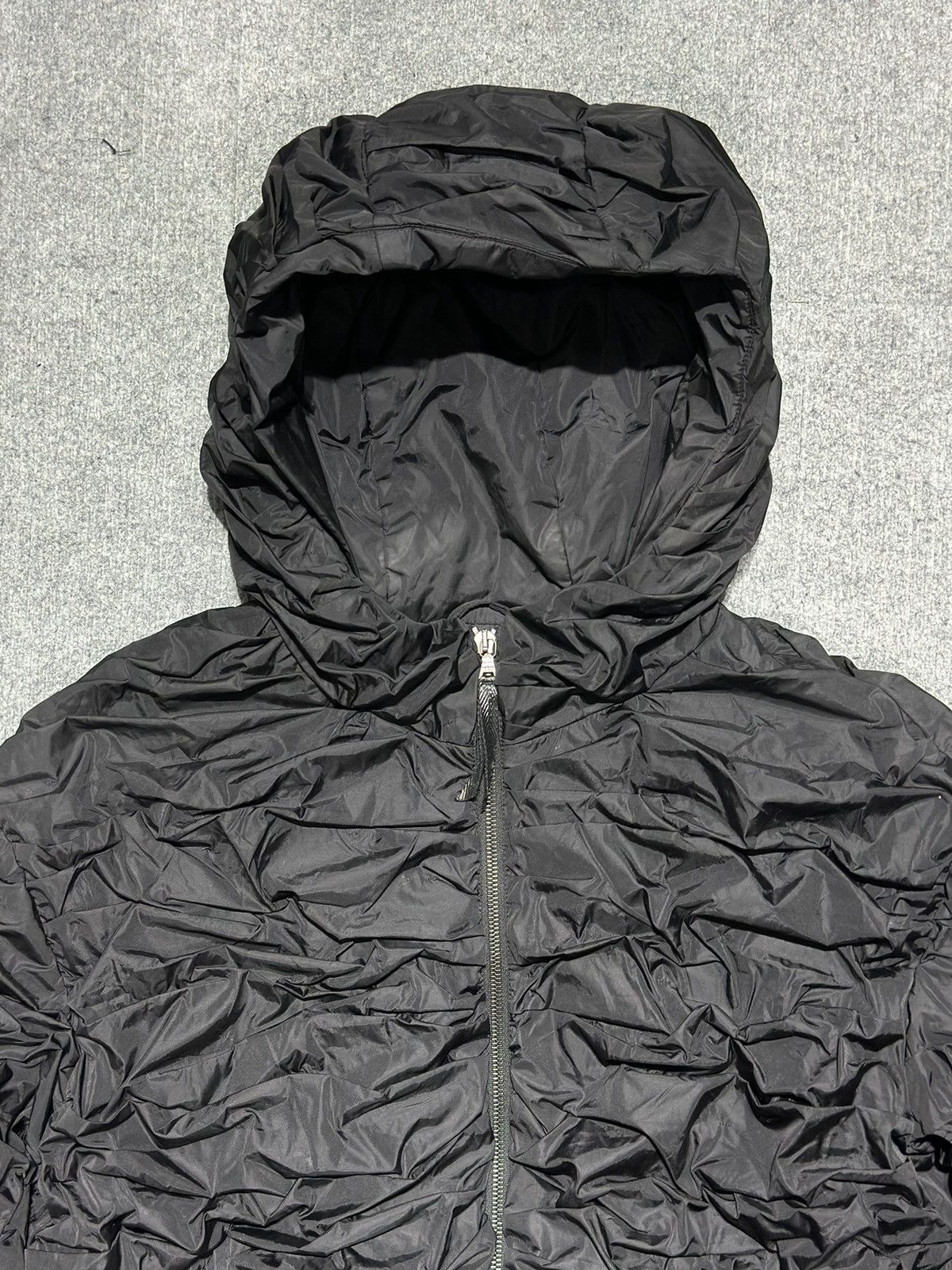 Prada Prada 2007 Ruffled Runched Pleated Nylon Hoodie Size XS / US 0-2 / IT 36-38 - 7 Thumbnail