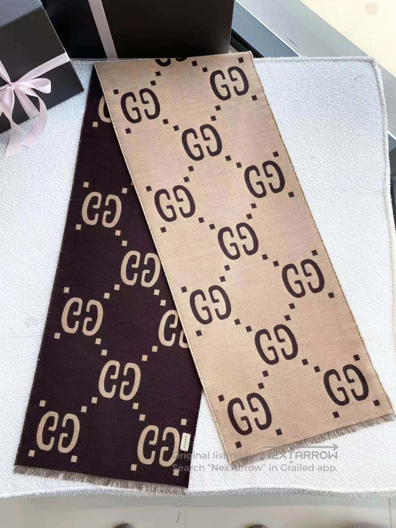 Gucci Guicci The old flower is full of printed wool scarves| Size ONE SIZE - 1 Thumbnail