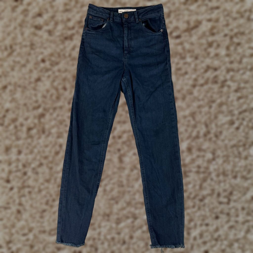 Asos ASOS Jeans Womens High Rise Skinny 2 Jeans Dark Wash Cotton Denim Blue 5-Pocket Stretch Rise 10+ In Inseam 27in Womens Jeans ASOS Size 26" / US 2 / IT 38 - 1 Thumbnail