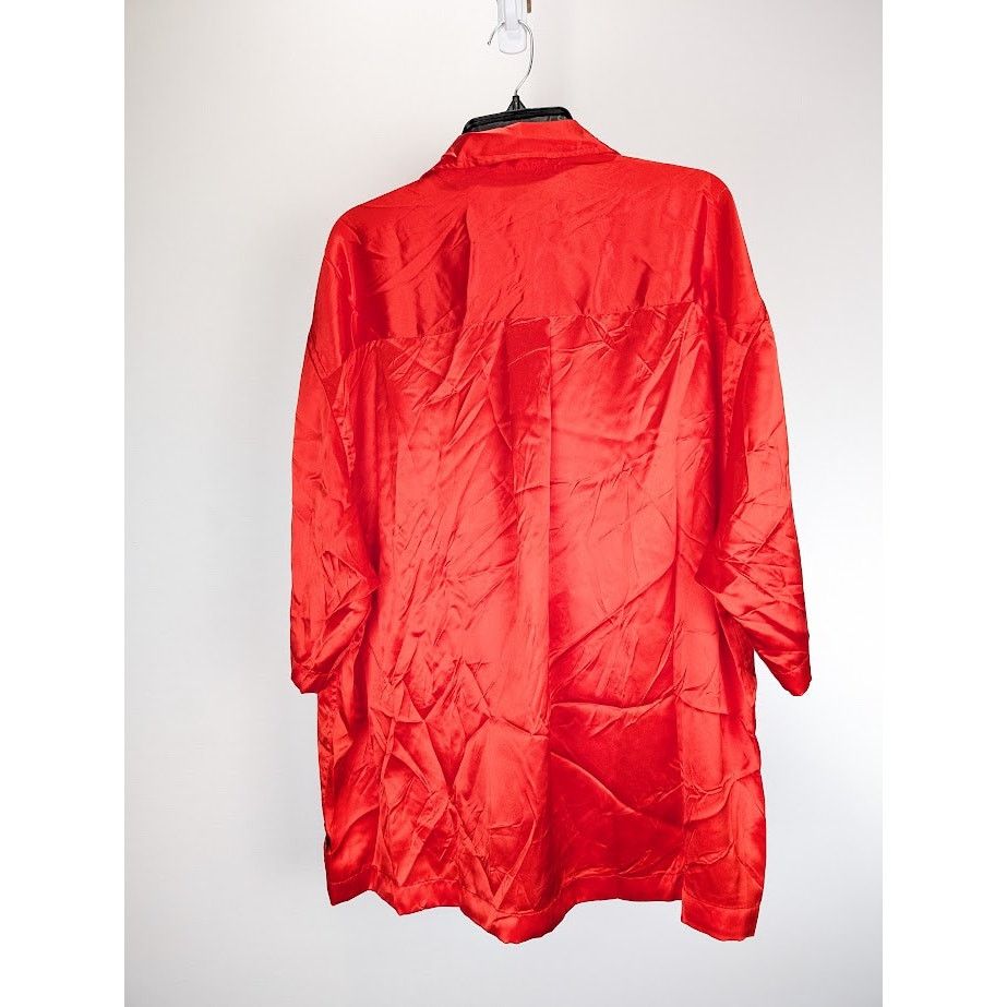Balenciaga o1rshd1 Short Sleeve Shirt in Red Size US M / EU 48-50 / 2 - 12 Thumbnail
