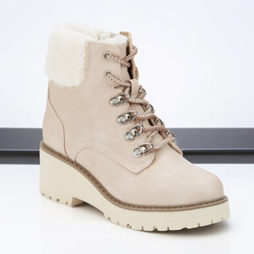 Dolce Vita DV by Dolce Vita Russit Sherpa trim laced wedge ankle boots Size US 9.5 / IT 39.5 - 1 Thumbnail