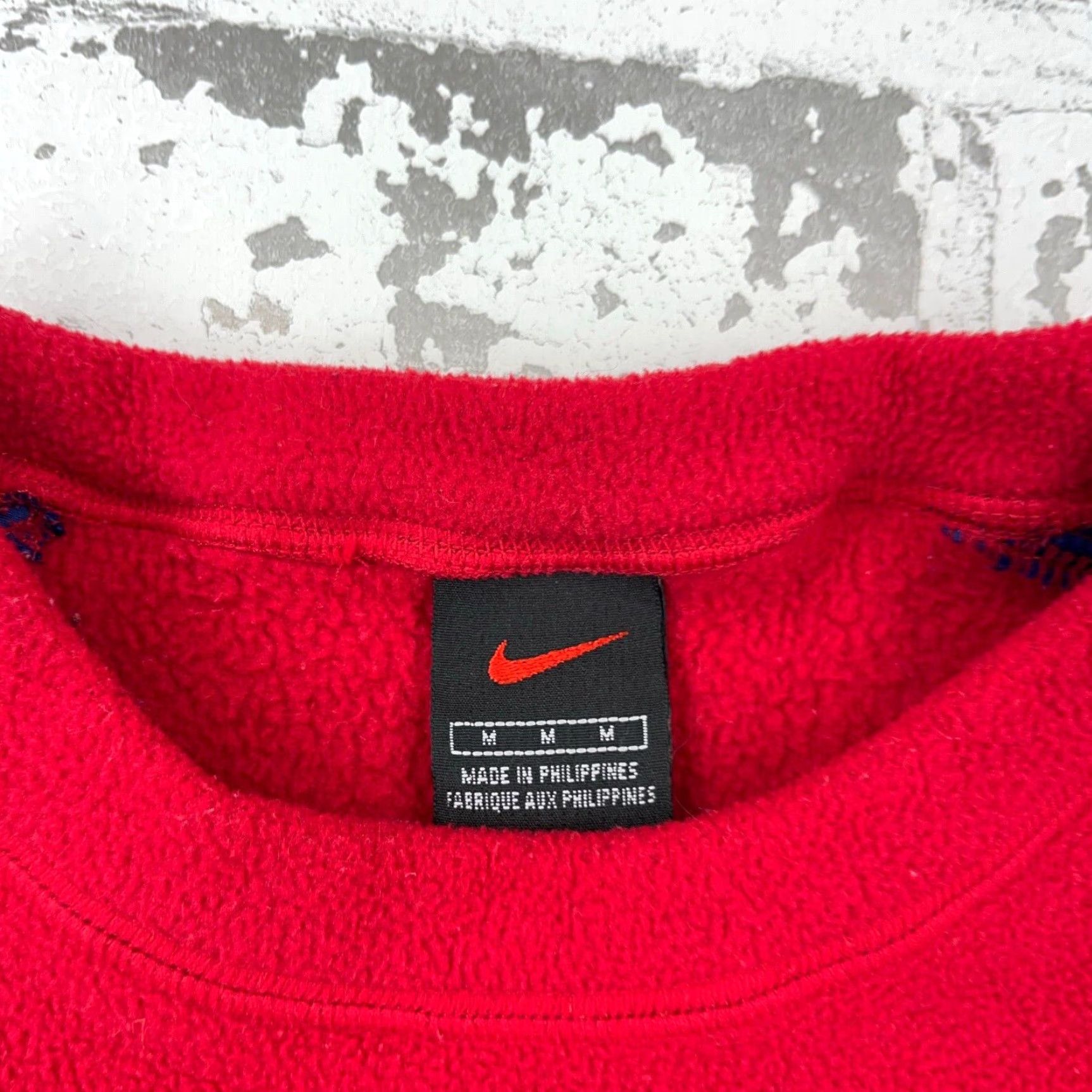 Nike VINTAGE Nike Sweatshirt Men Medium Red Fleece Crewneck Sweater Y2K 2000s Cyber Nike Mens Crew Neck Sweatshirt Red Fleece Size US M / EU 48-50 / 2 - 7 Thumbnail
