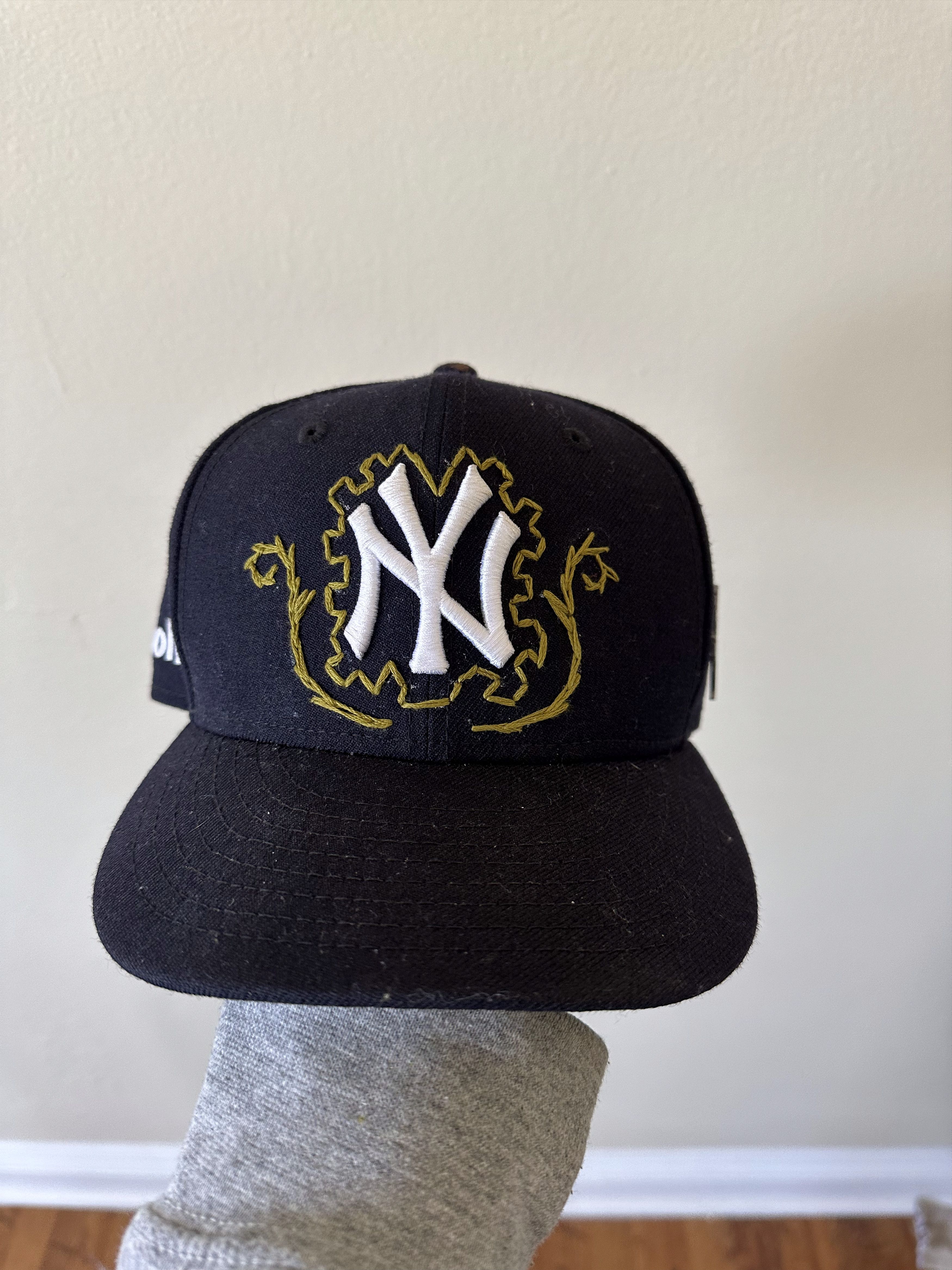 MoMA MoMa NY custom Hat Size ONE SIZE - 1 Thumbnail