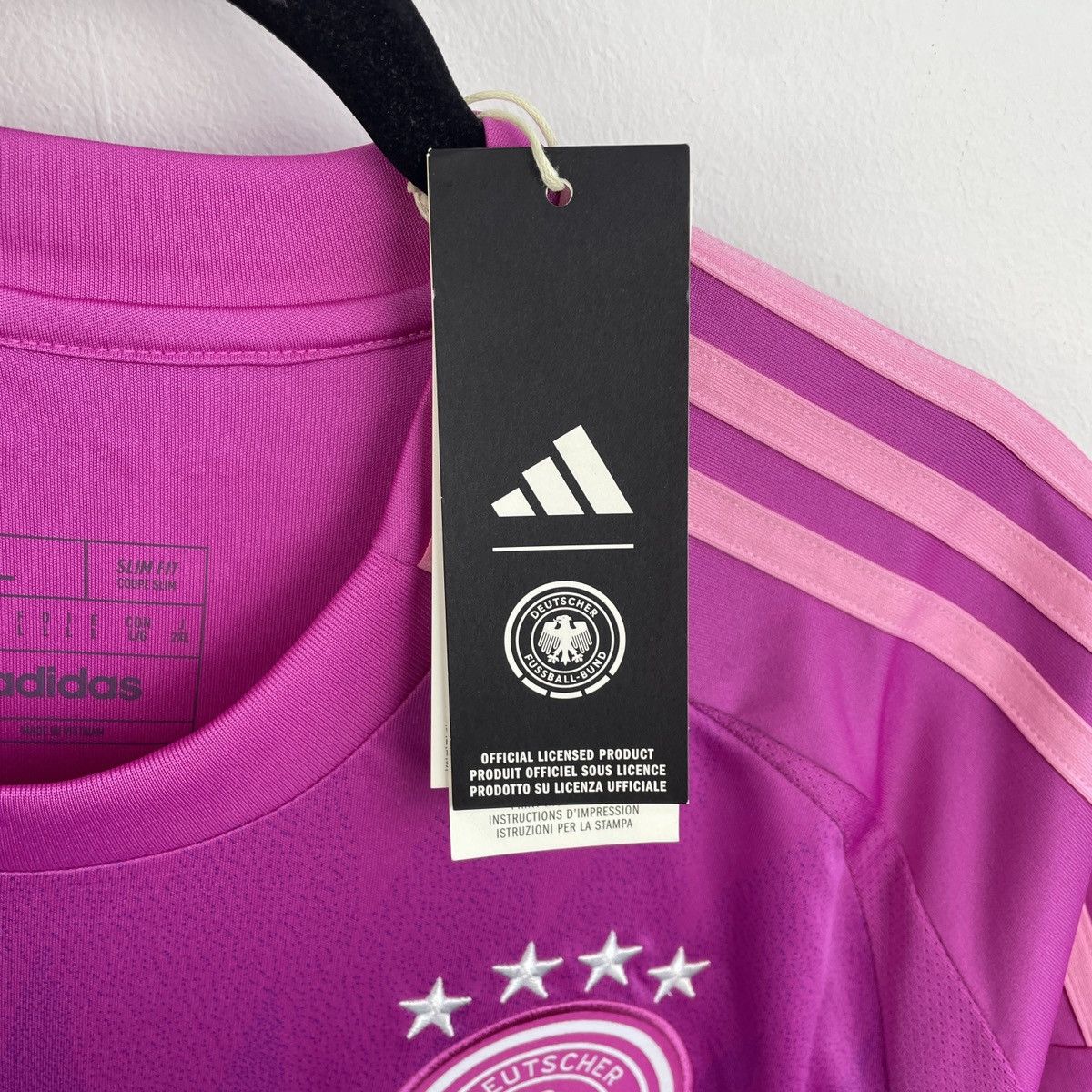 Adidas Germany Toni Kroos Adidas Genuine Jersey Euro 2024 size L Size US L / EU 52-54 / 3 - 5 Thumbnail