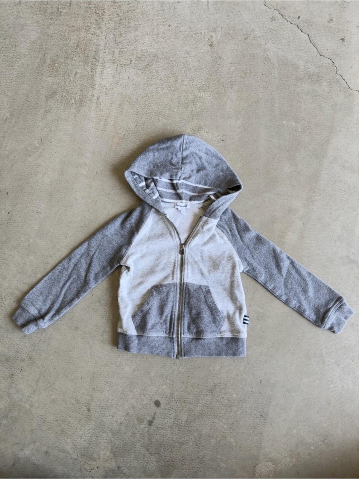 Splendid Splendid / Zip Hoodie Sweatshirt / Gray Colorblock 2T Size US XXS / EU 40 - 2 Thumbnail