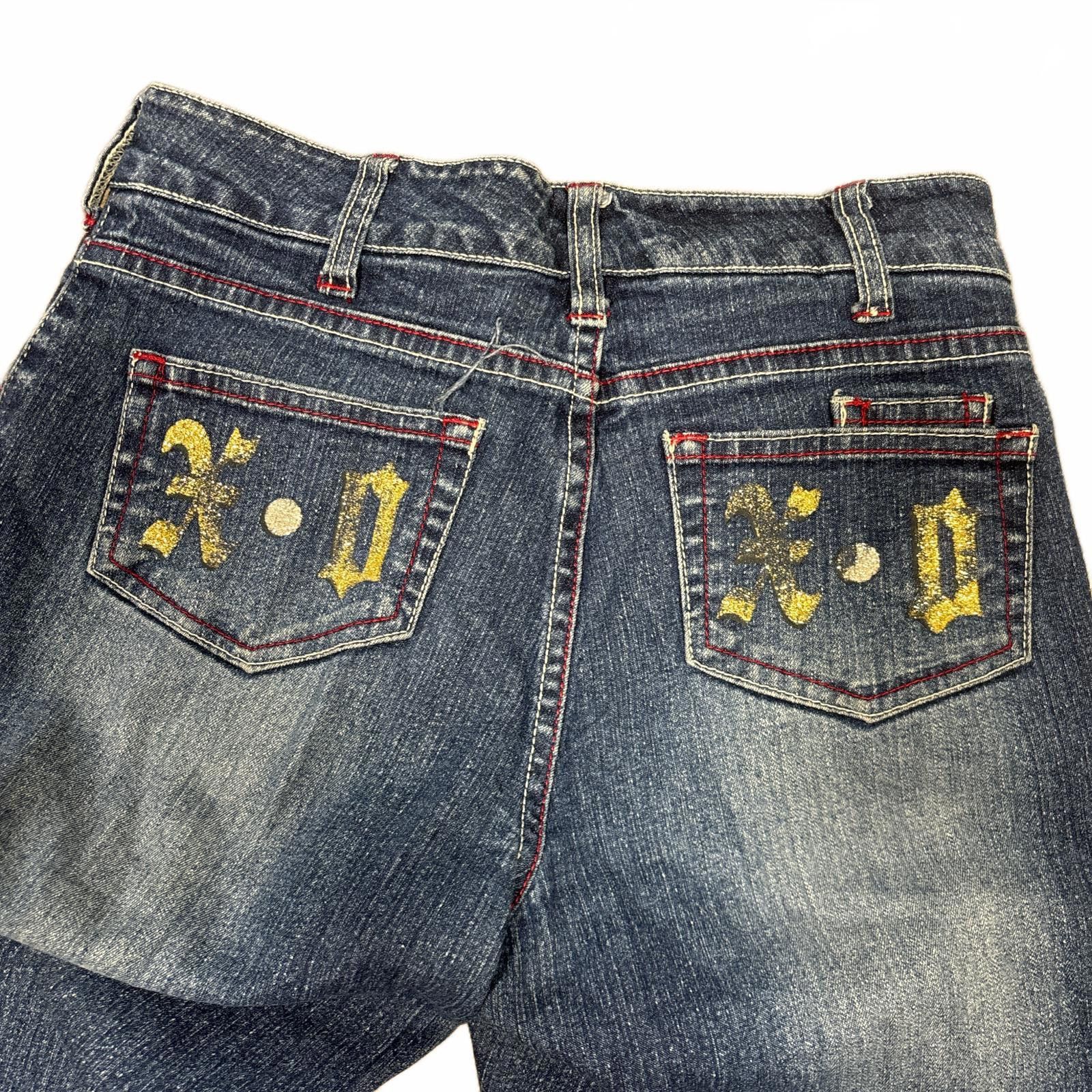 XOXO y2k XOXO embroidered dark wash jeans Size 27" / US 4 / IT 40 - 6 Thumbnail