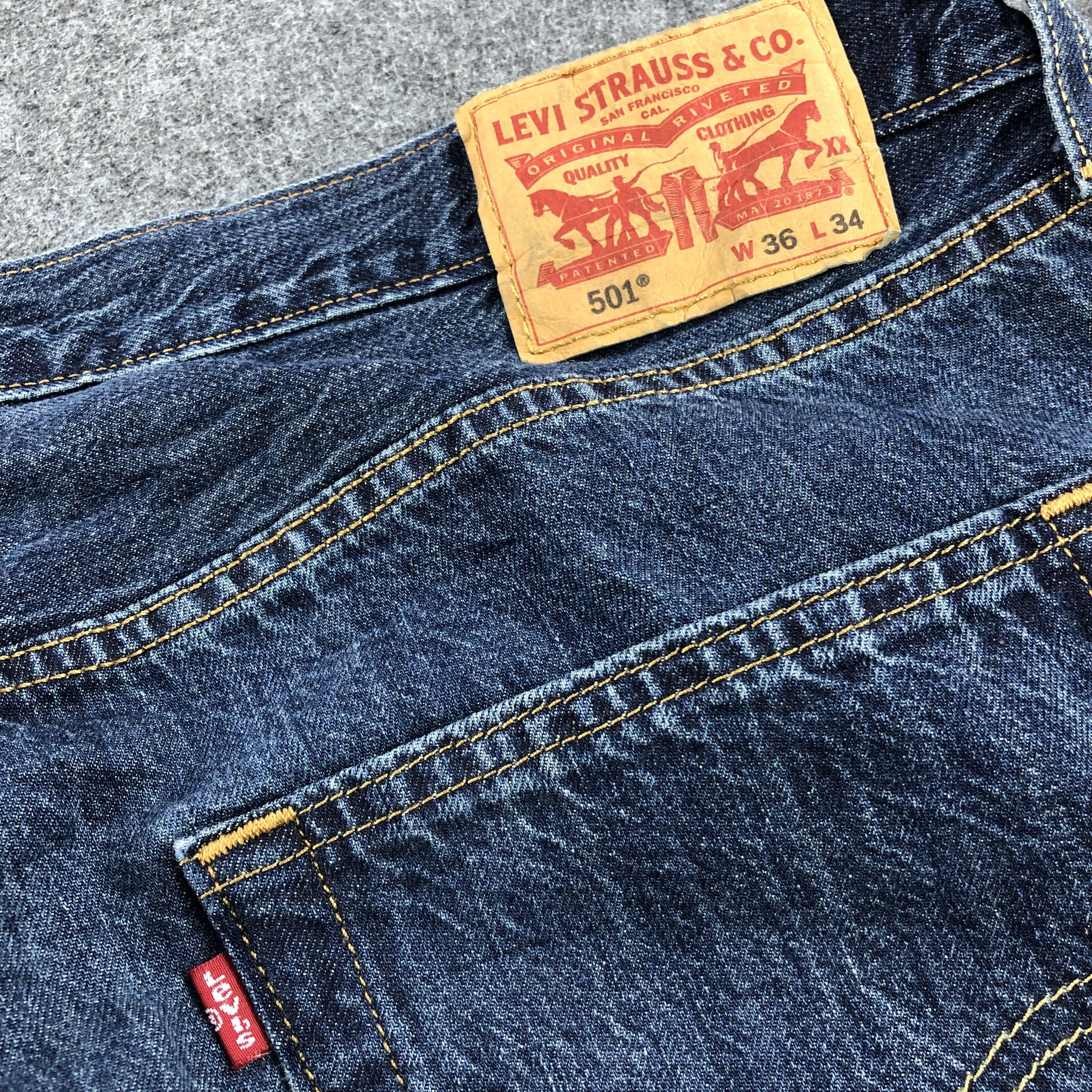 Levi's × Vintage Vintage Blue Wash Levis 501 Jeans-JM1739 Size US 37 - 5 Thumbnail