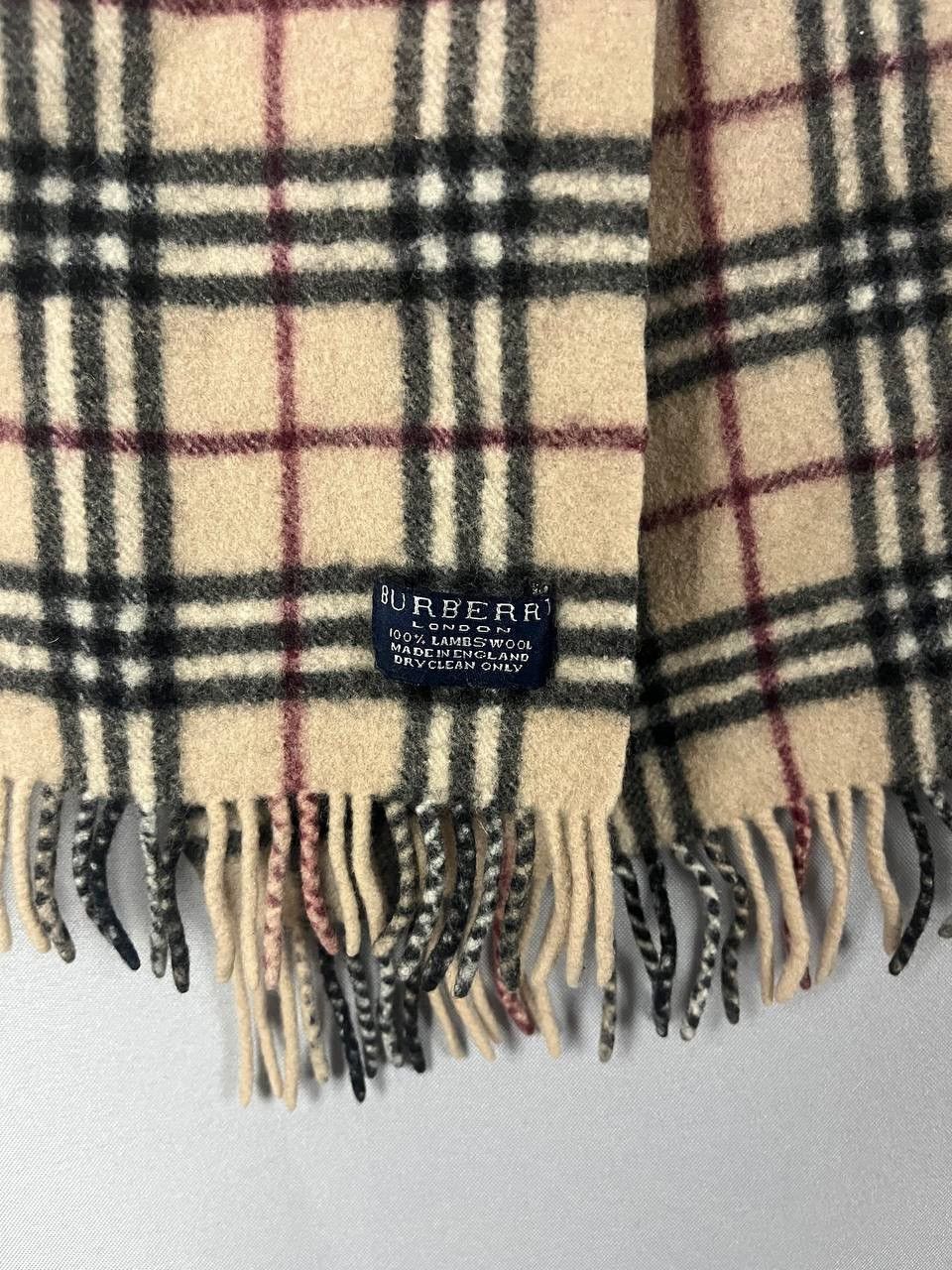 Burberry Burberry Nova Check Scarf Wool Size ONE SIZE - 5 Thumbnail