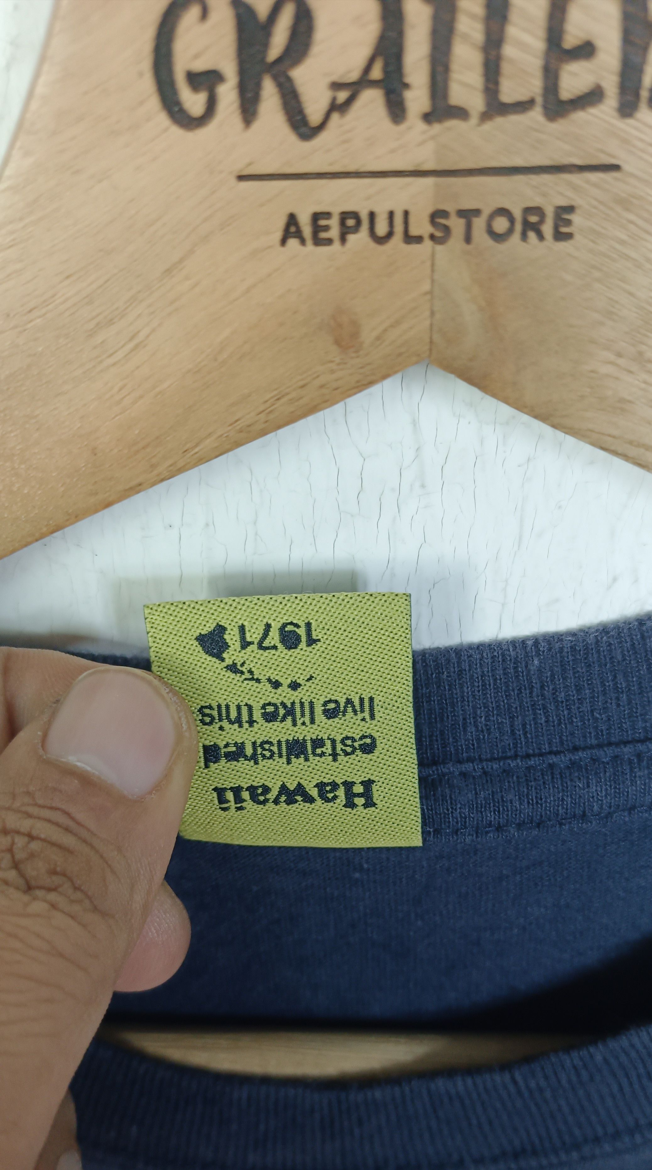 Other Vintage 90🔥 T&C Surf Hawaii Spell Out Big Logo Size US L / EU 52-54 / 3 - 5 Thumbnail