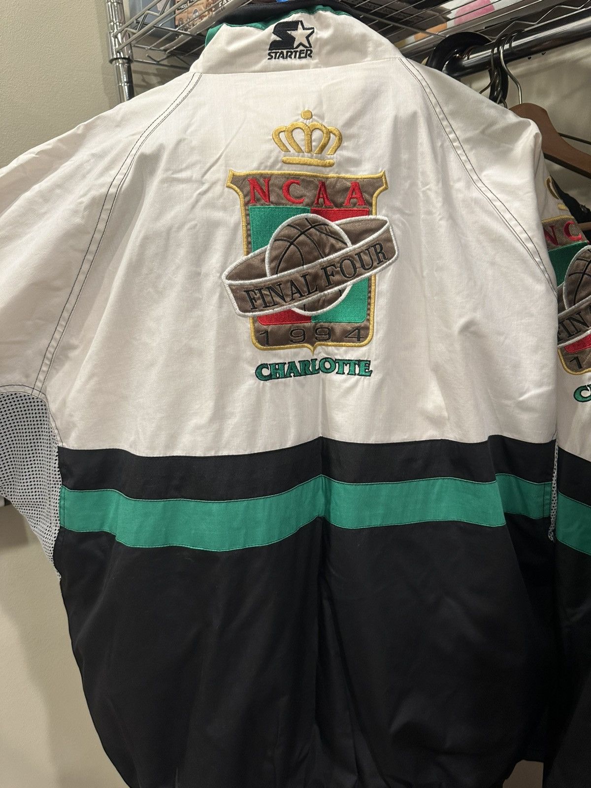NCAA NCAA RARE VTG 90s FINAL FOUR 1994 STARTER JACKET SZ XL Size US XL / EU 56 / 4 - 5 Thumbnail