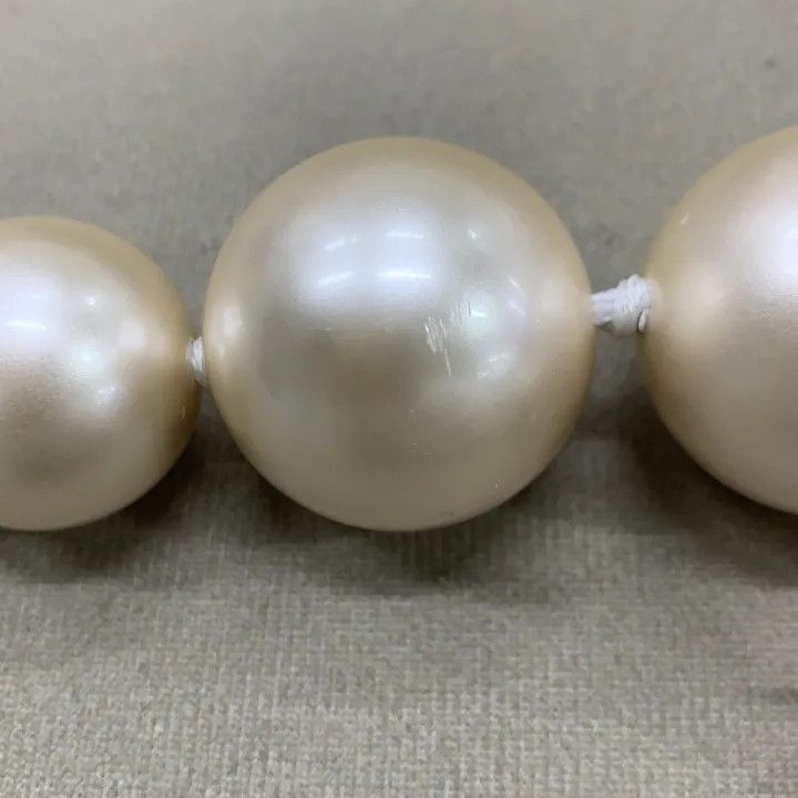 Vivienne Westwood Vivienne Westwood Irregular Pearl Drop Crystal Necklace -25 Size ONE SIZE - 4 Thumbnail