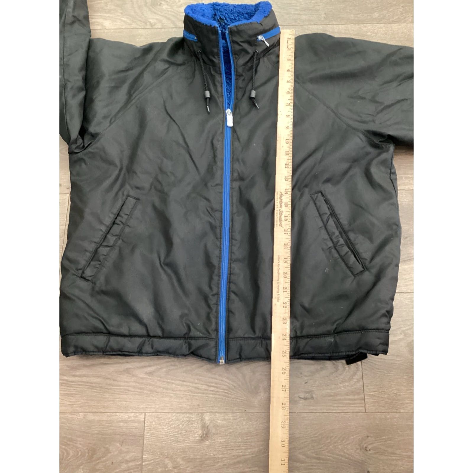 Nike VINTAGE Nike Jacket Men M Black Winter Nylon Packable Hood Fleece Lined Deep Pile Blue Accents Full Zip Pockets Adjustable Wrists Size US M / EU 48-50 / 2 - 7 Thumbnail