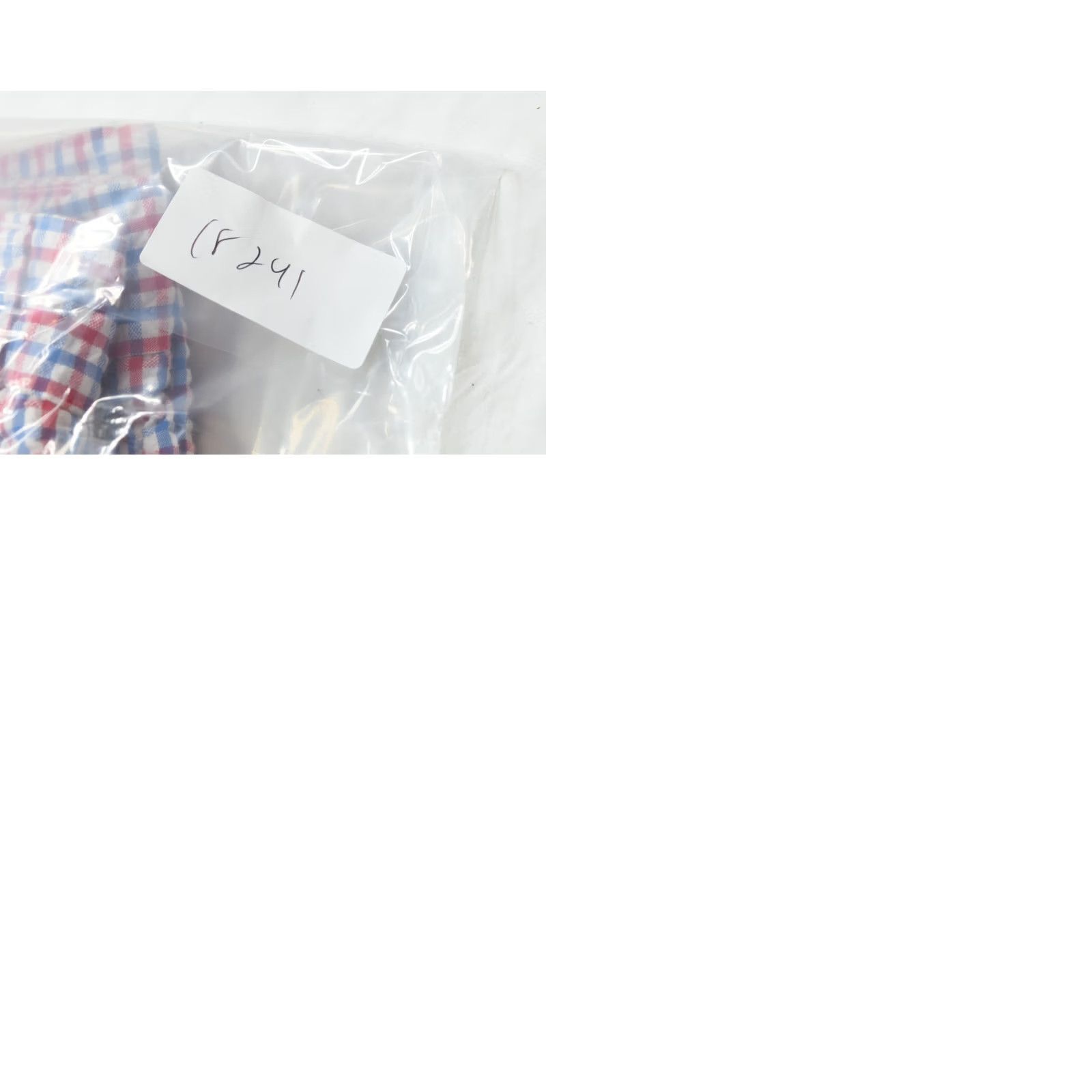 Vineyard Vines VINEYARD VINES Breaker Seersucker Shorts Red Blue Plaid 9" Cotton Mens 32 Regular Zip Pockets Chino Spring Summer Casual Travel Mens Size US 32 / EU 48 - 9 Thumbnail