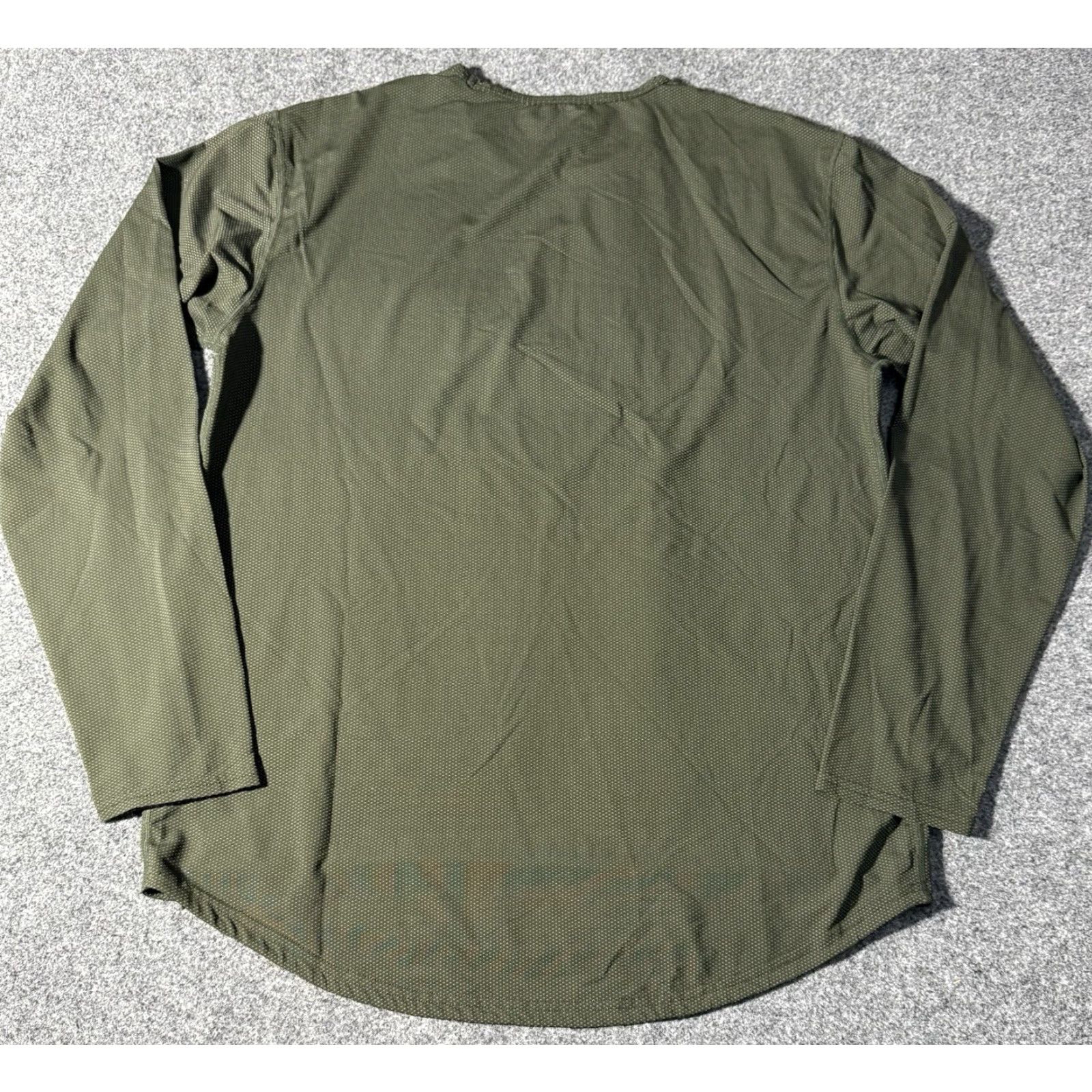 Olive BYLT Mens Large Olive Green Premium Basics Long Sleeve Performance Tee Shirt Size US L / EU 52-54 / 3 - 2 Thumbnail