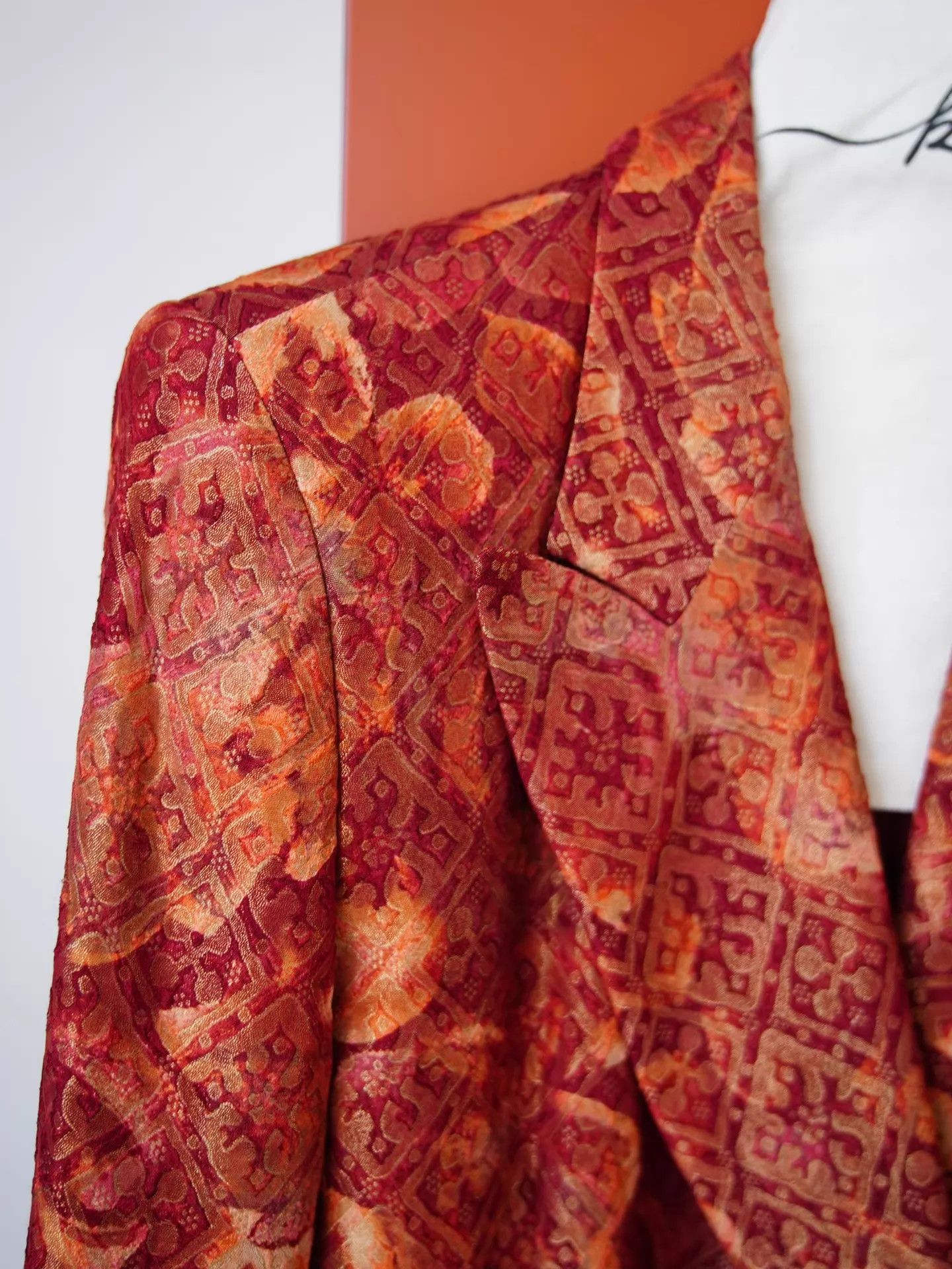 Escada Escada Vintage Burnout Silk Wool Broc Gem Blazer Size M / US 6-8 / IT 42-44 - 6 Thumbnail