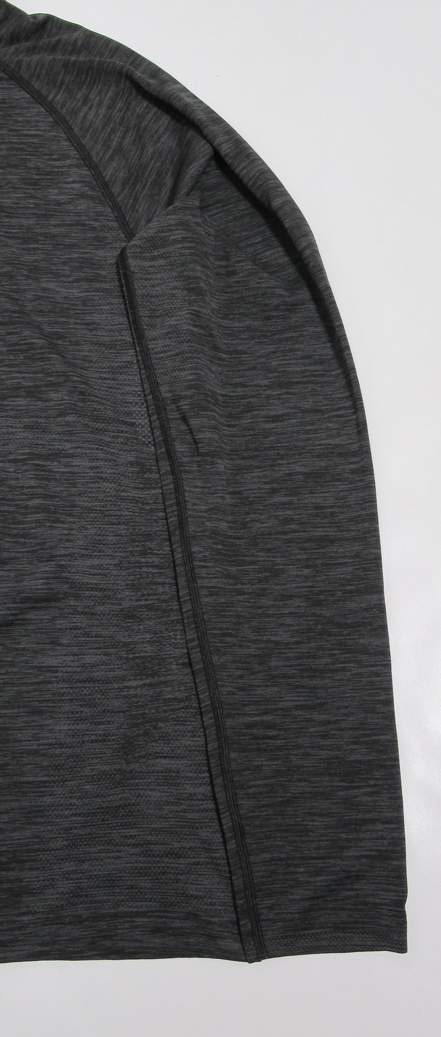 Lululemon Lululemon Metal Vent Tech Hoodie Slate / Black Size M Size US M / EU 48-50 / 2 - 5 Thumbnail