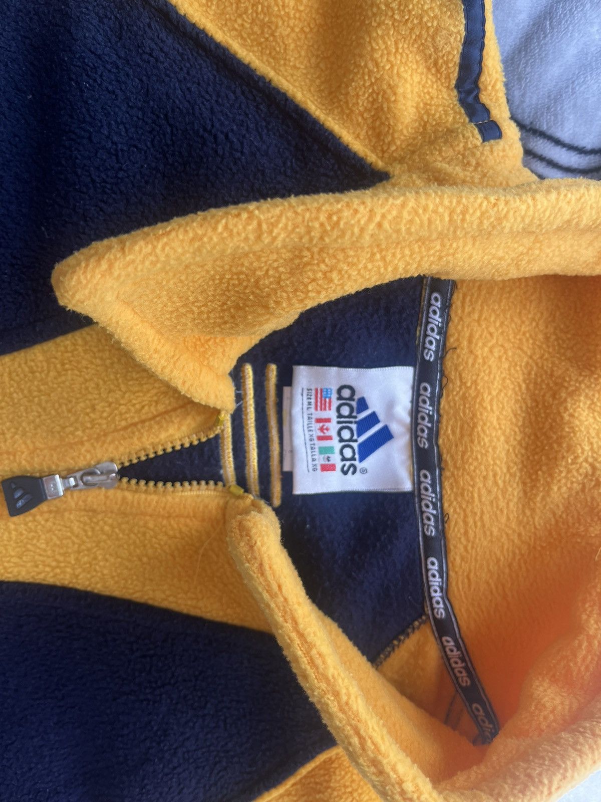 Adidas × Vintage Vintage Adidas Fleece Sweater / Pullover / Activewear Size US M / EU 48-50 / 2 - 5 Thumbnail