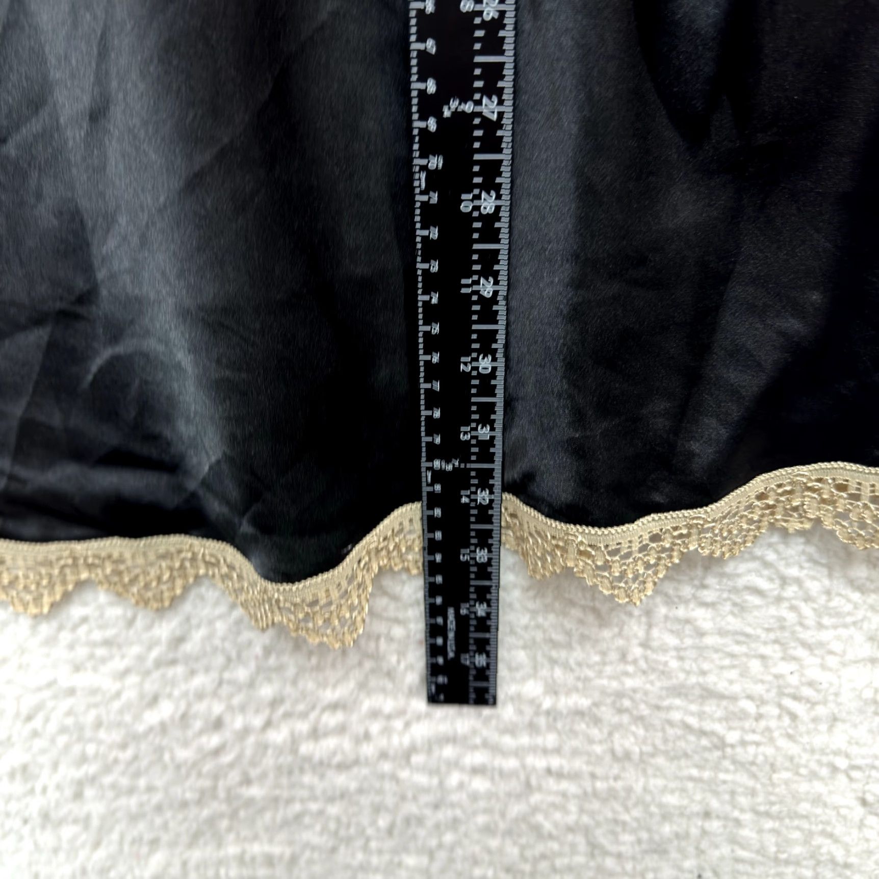 Vintage VINTAGE GILLIGAN & O'MALLEY LARGE BLACK SATIN SLIP DRESS User: Vintage Gilligan & O'Malley Large Black Satin Slip Dress Size L / US 10 / IT 46 - 5 Thumbnail