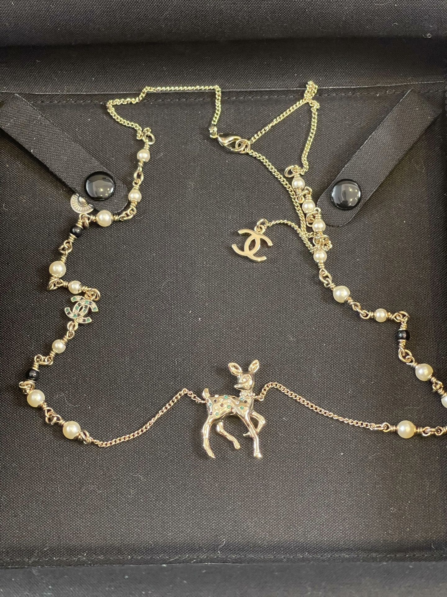 Chanel Chanel 26C Christmas Deer Necklace Size ONE SIZE - 1 Thumbnail