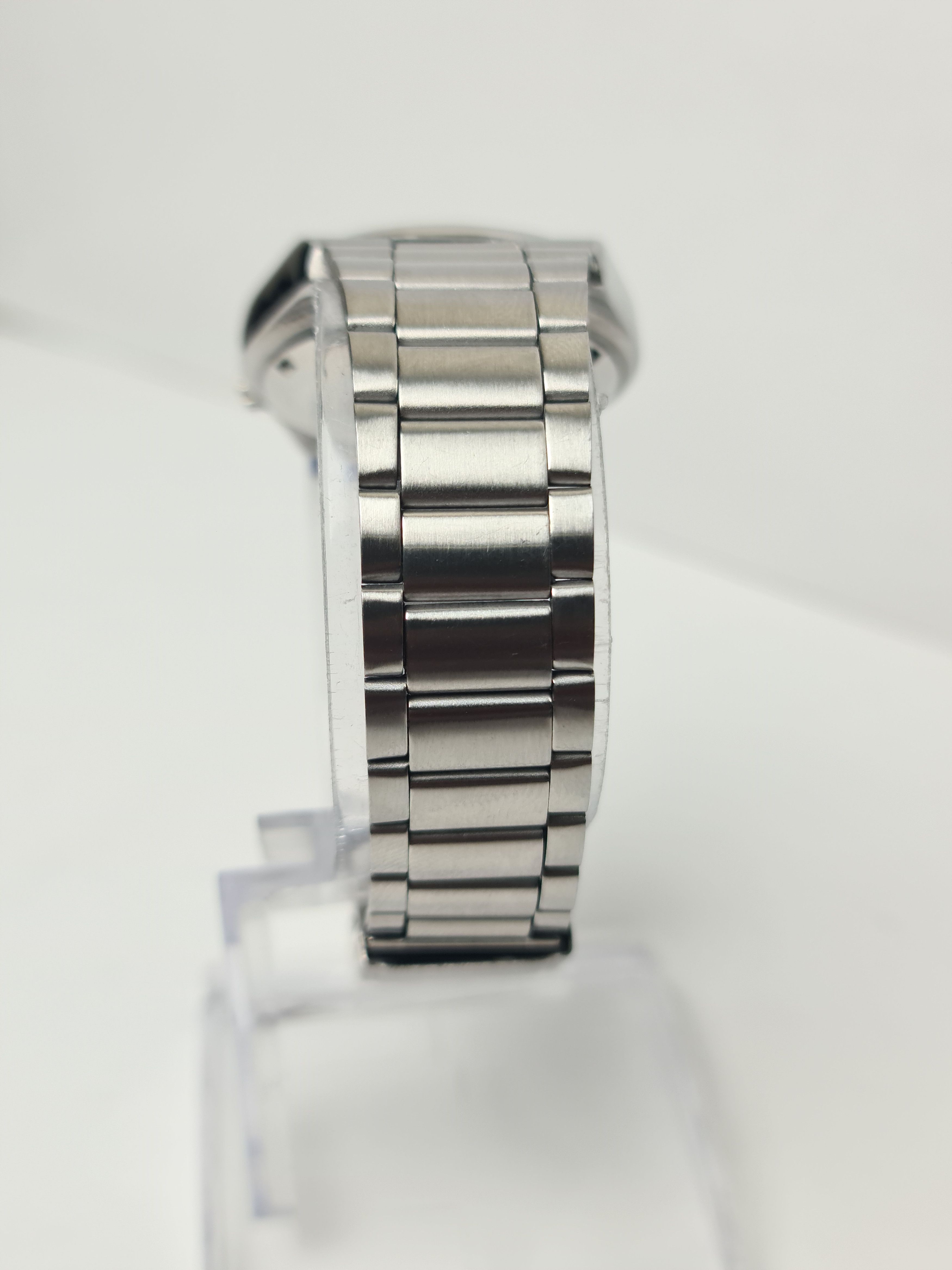 Seiko Seiko 5 Automatic Wrist Watch 17Jewels Day/Date Japan Size 36 - 6 Thumbnail