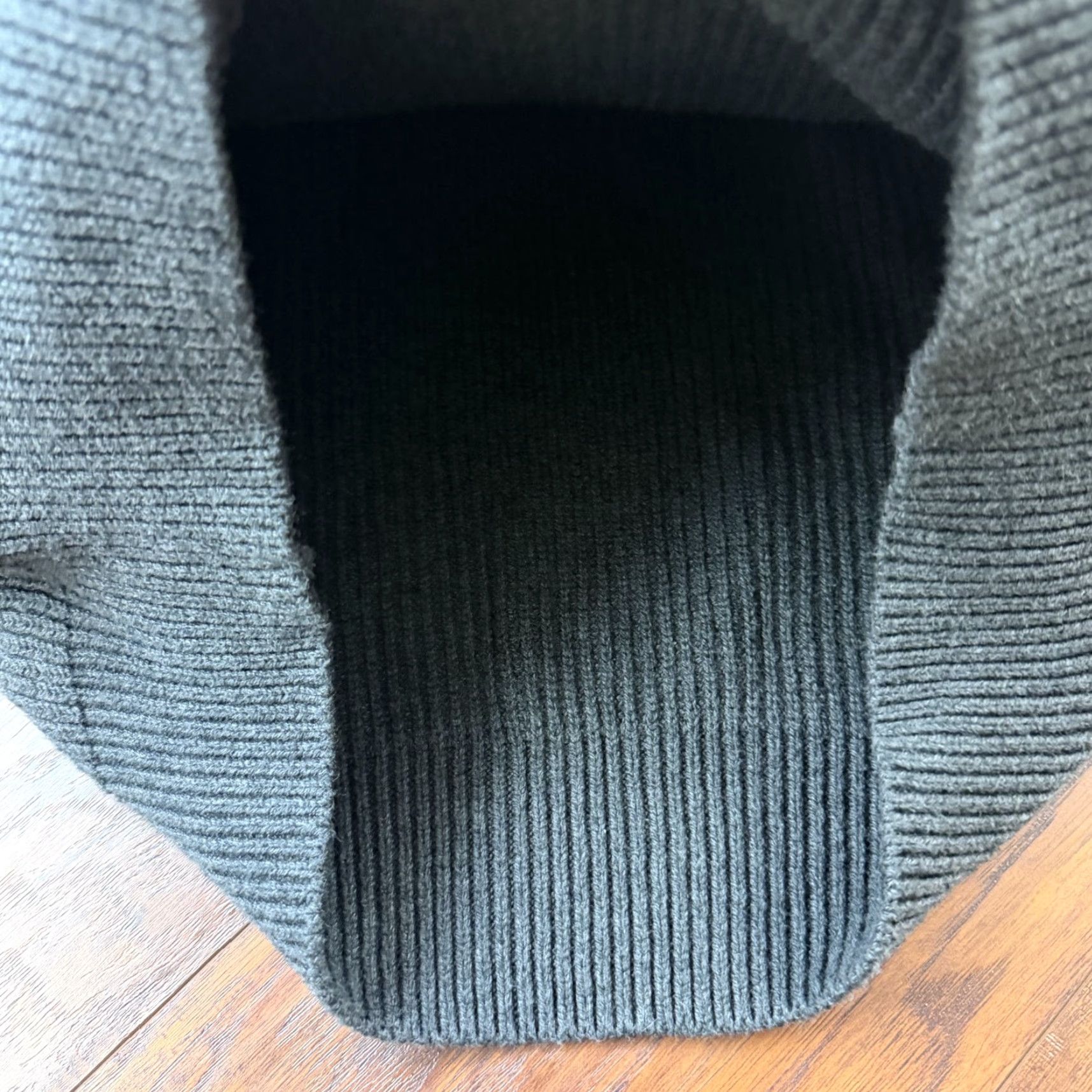 J.Crew J.CREW Sweater Men L Gray Knit Cotton Pullover Crew Neck Long Sleeve 100% Cotton Patch Logo Preppy Casual Shirt Size US L / EU 52-54 / 3 - 3 Thumbnail