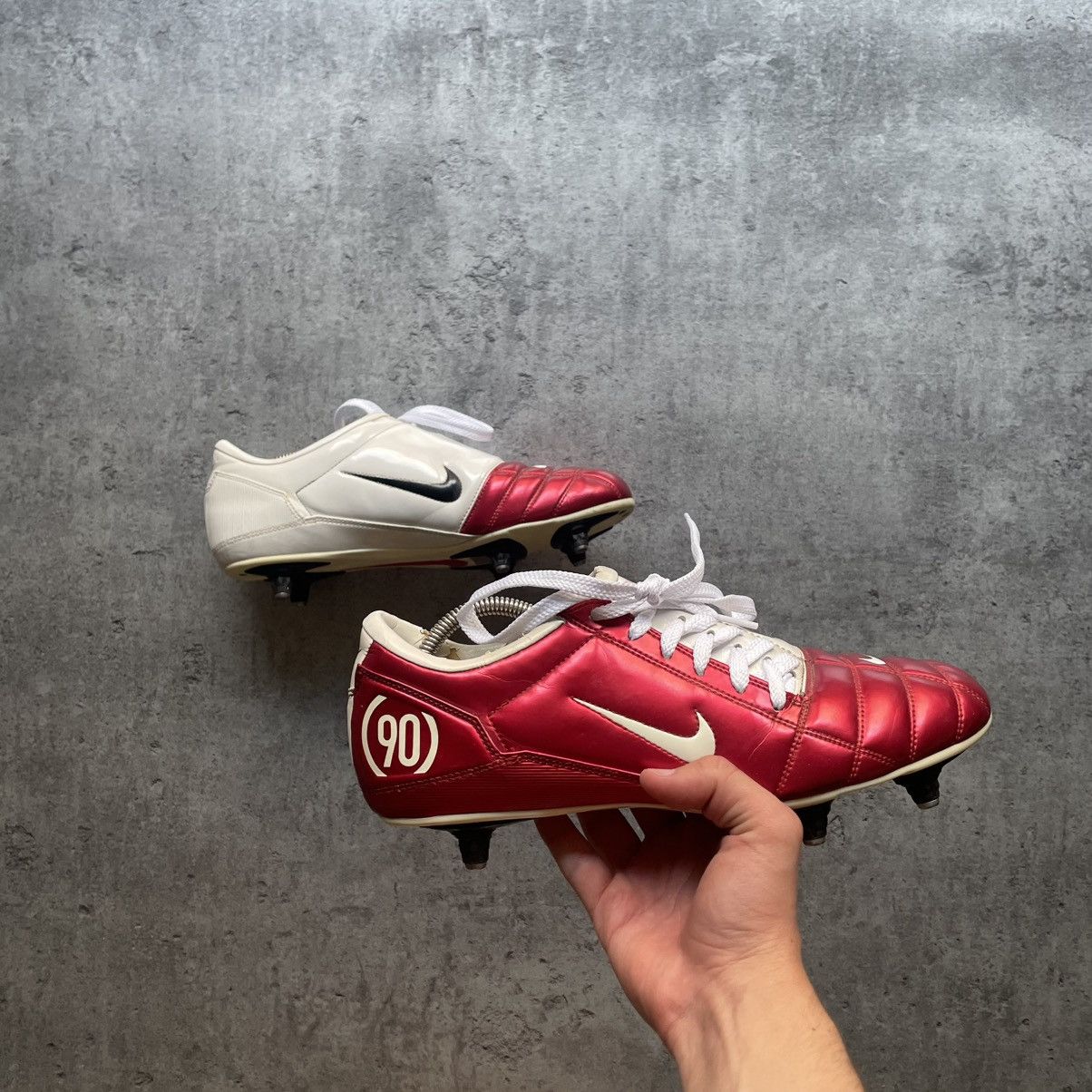 新品・未使用 ナイキ　エアズームトータル90 Ⅲ 新品未使用 NIKE エアーズームトータル90 26センチ - メルカリ