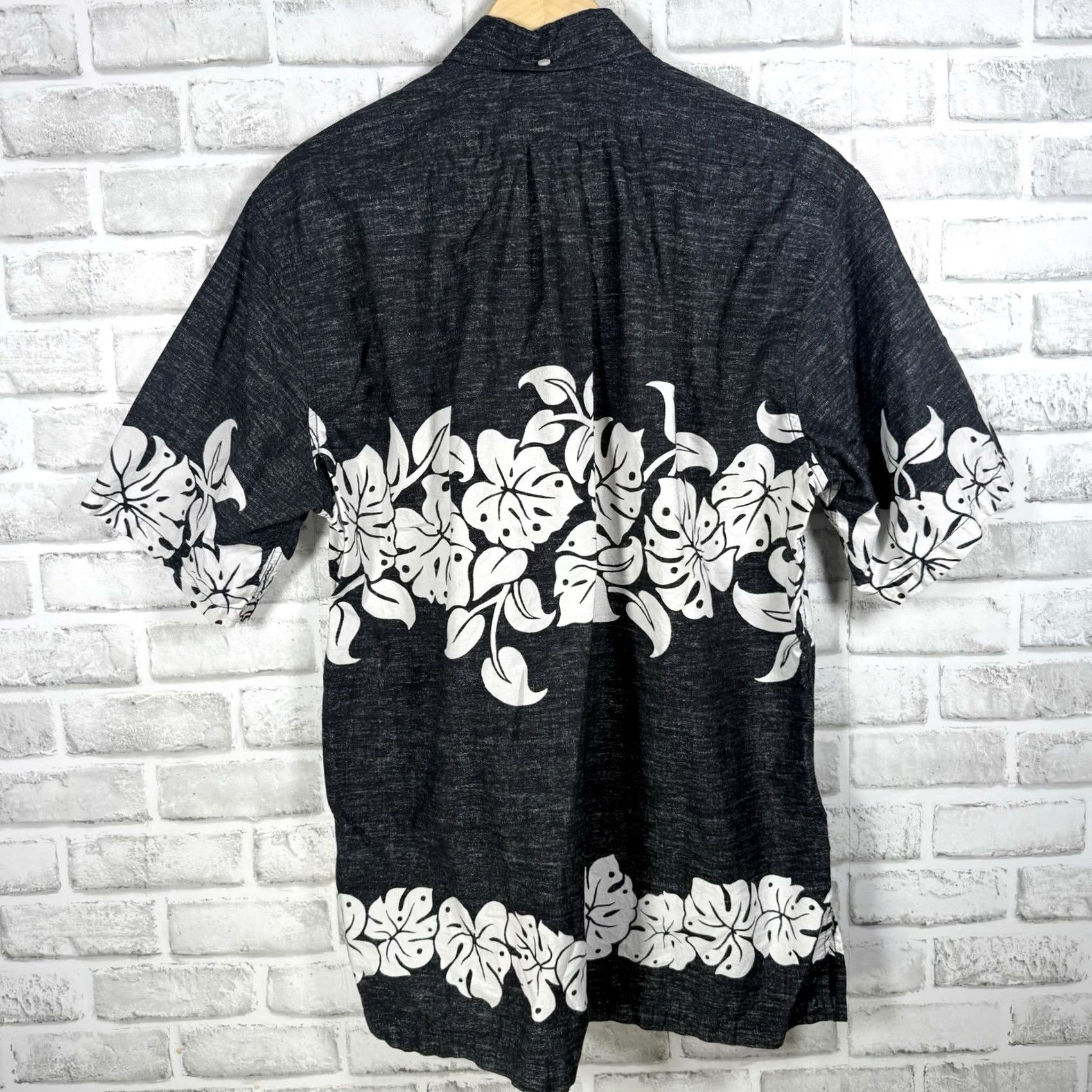 Reyn Spooner Reyn Spooner Hawaiian Style Leaf Print Button Down Shirt Mens Size L Size US L / EU 52-54 / 3 - 5 Thumbnail