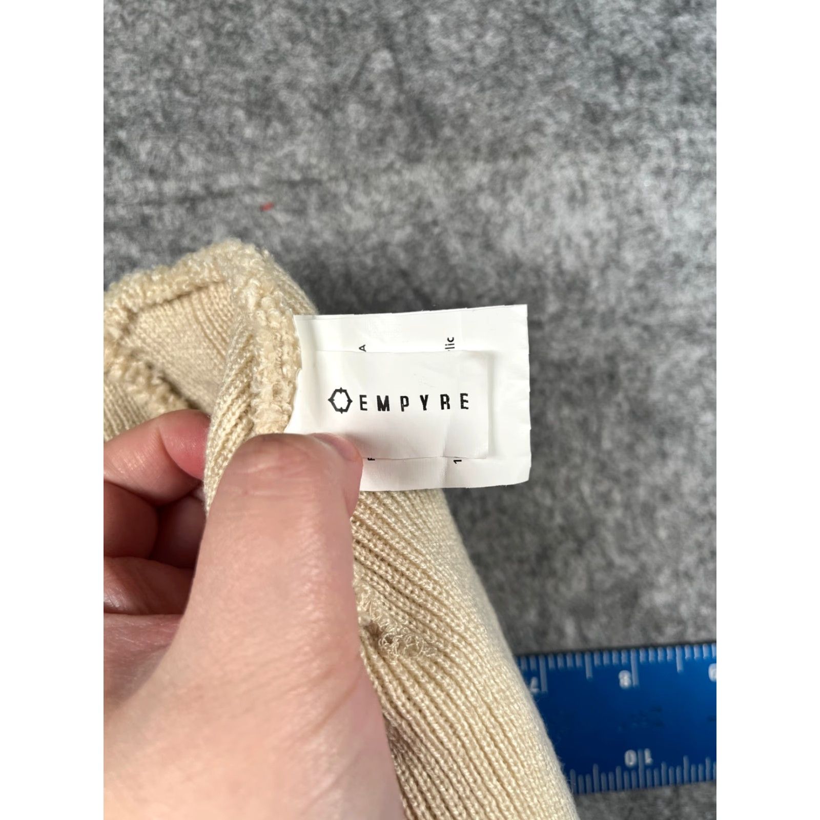 Empyre Empyre Beanie Toque Adult One Size Ivory Knit 100% Acrylic Made Canada Hat/Cap Mens Beanie Ivory Winter 90s Concert Ski Logo Pattern Solid Size ONE SIZE - 7 Thumbnail