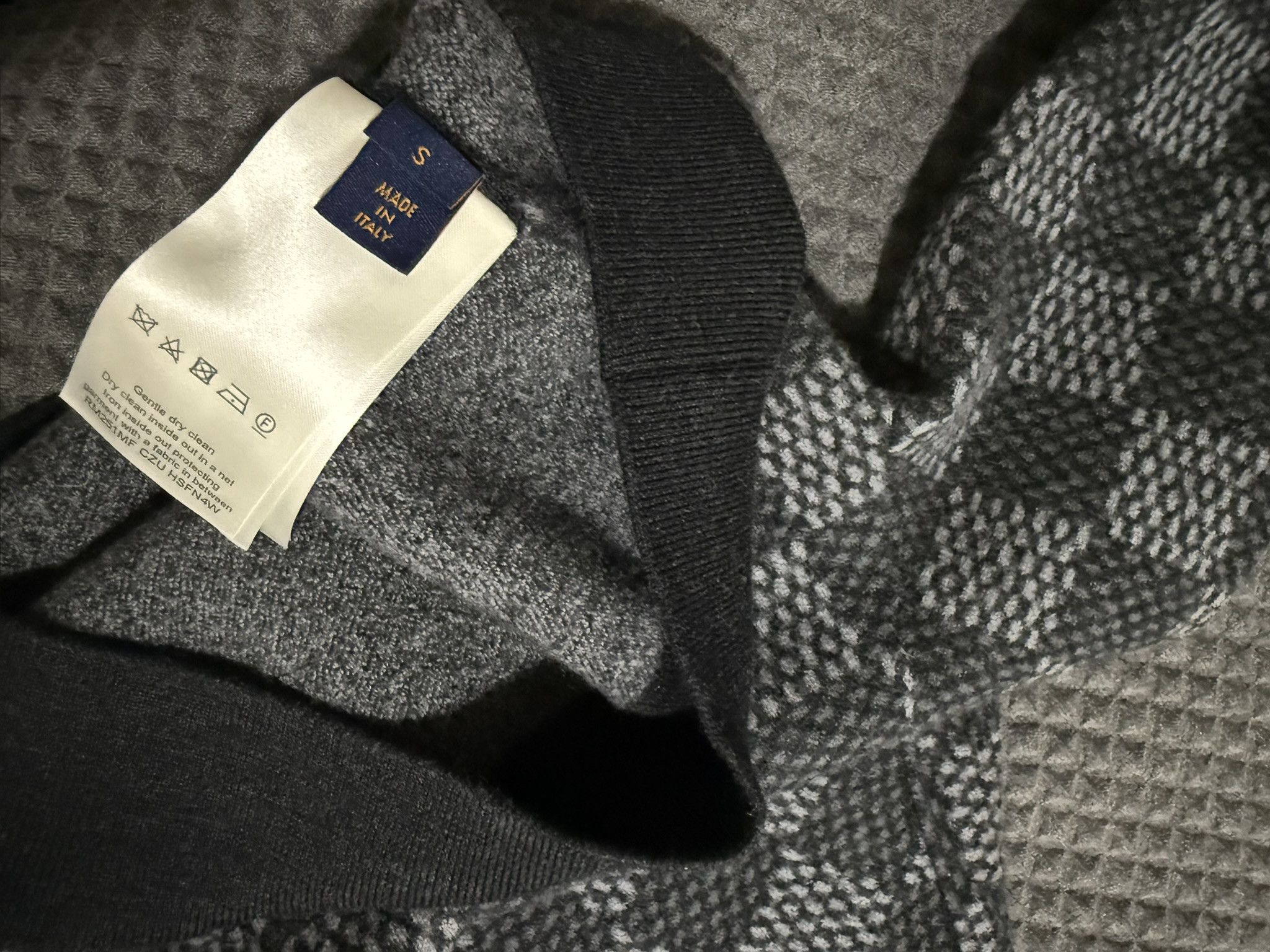 Louis Vuitton Damier Wool Crewneck Size US S / EU 44-46 / 1 - 5 Thumbnail