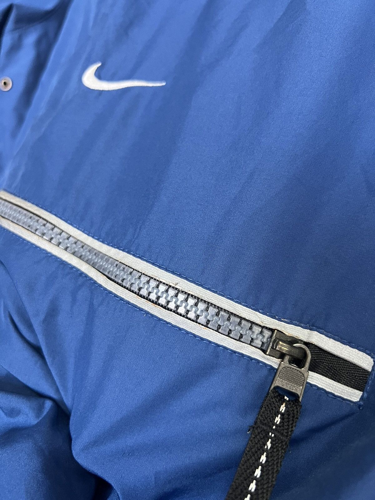 Nike Vintage Nike Jacket Anorak Reflective 1/2 Zip 00s swoosh Size US M / EU 48-50 / 2 - 21 Thumbnail