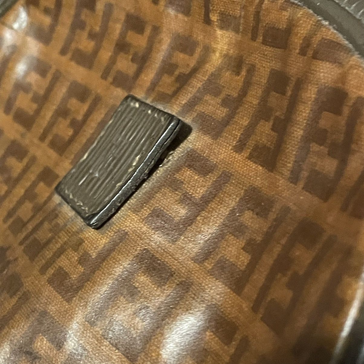 Designer × Fendi × Vintage Very old vintage fendi bag Size ONE SIZE - 11 Thumbnail