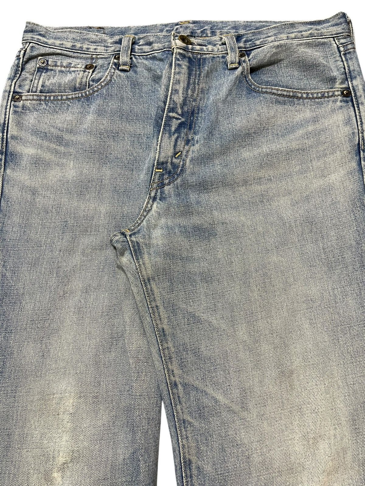 Levi's Vintage Y2K Levis 503 Blue Faded Wash Distress Loose Jeans Size US 32 / EU 48 - 4 Thumbnail