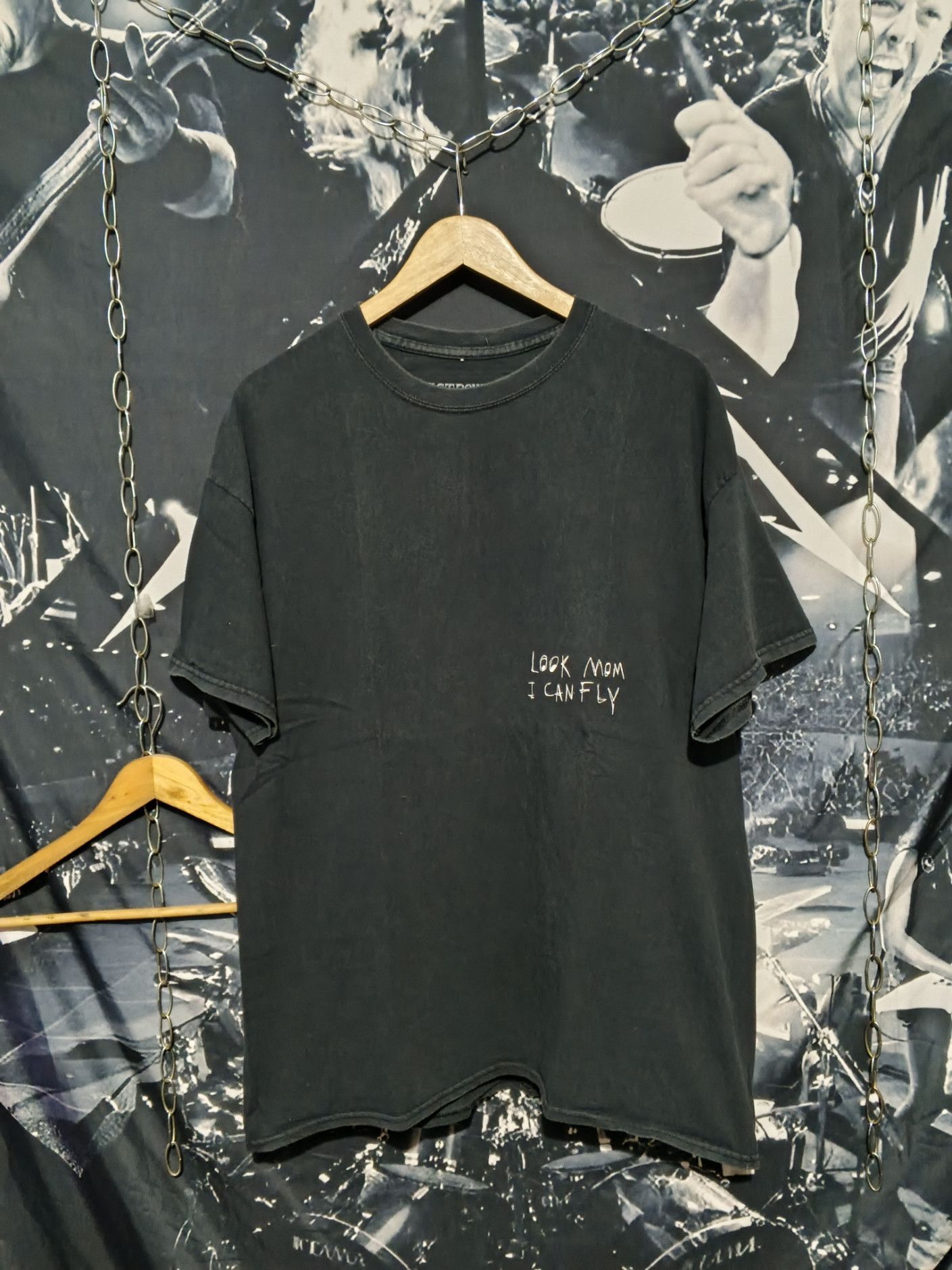 Travis Scott Look mom i can fly astrofest 2018 shirt black travis scott Size US L / EU 52-54 / 3 - 1 Thumbnail