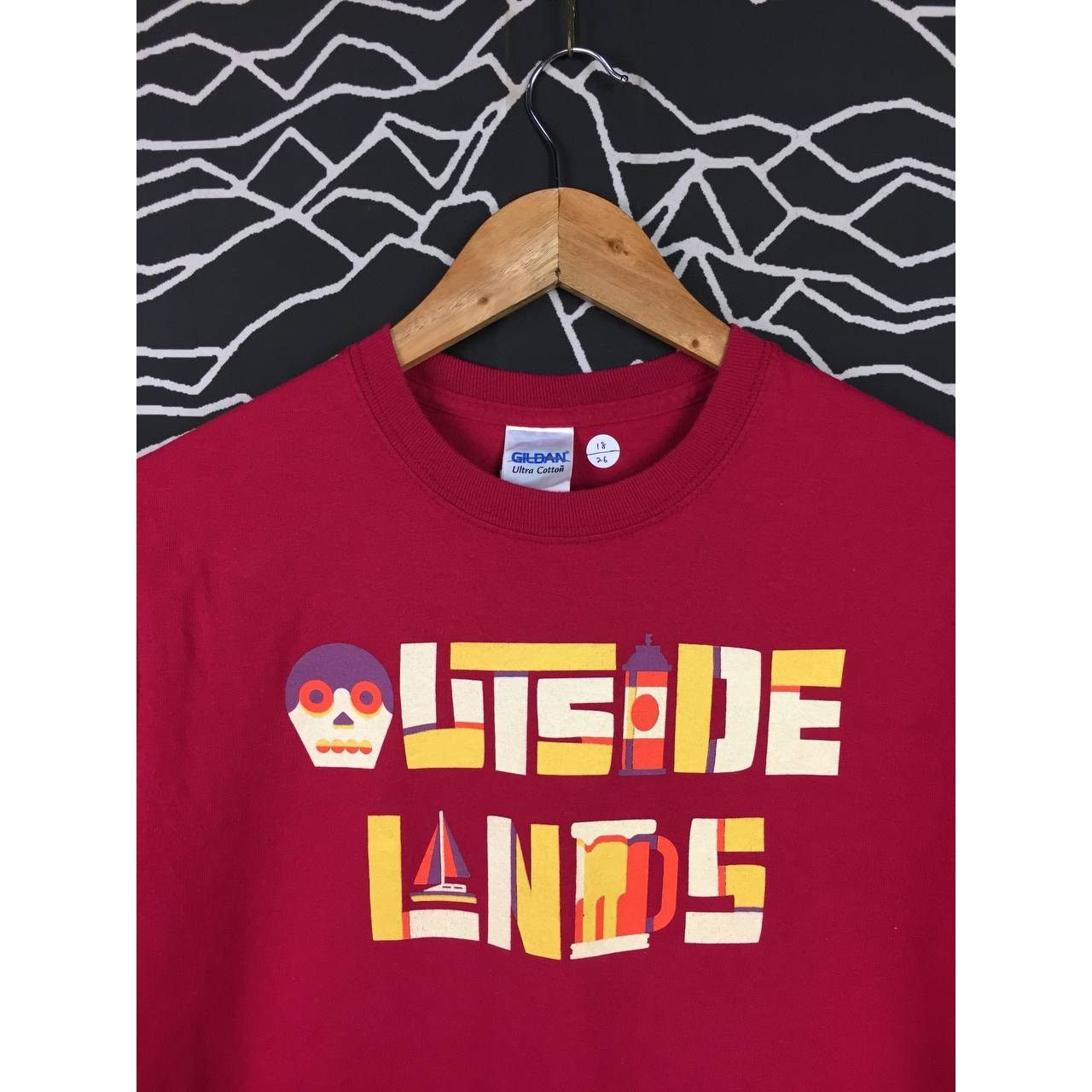 Band Tees × Vintage Outside Lands 2015 Music And Arts Festival Tee Size S Size US S / EU 44-46 / 1 - 3 Thumbnail
