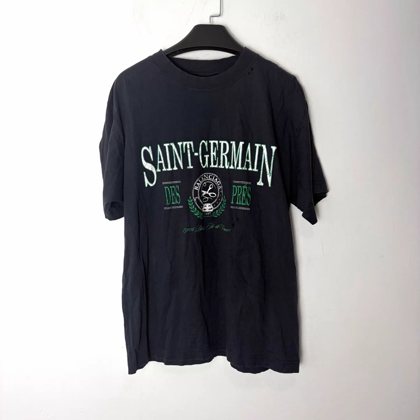 Balenciaga Balenciaga 2024 Navy Blue Letter Logo Crew Short Sleeve Size US M / EU 48-50 / 2 - 1 Thumbnail