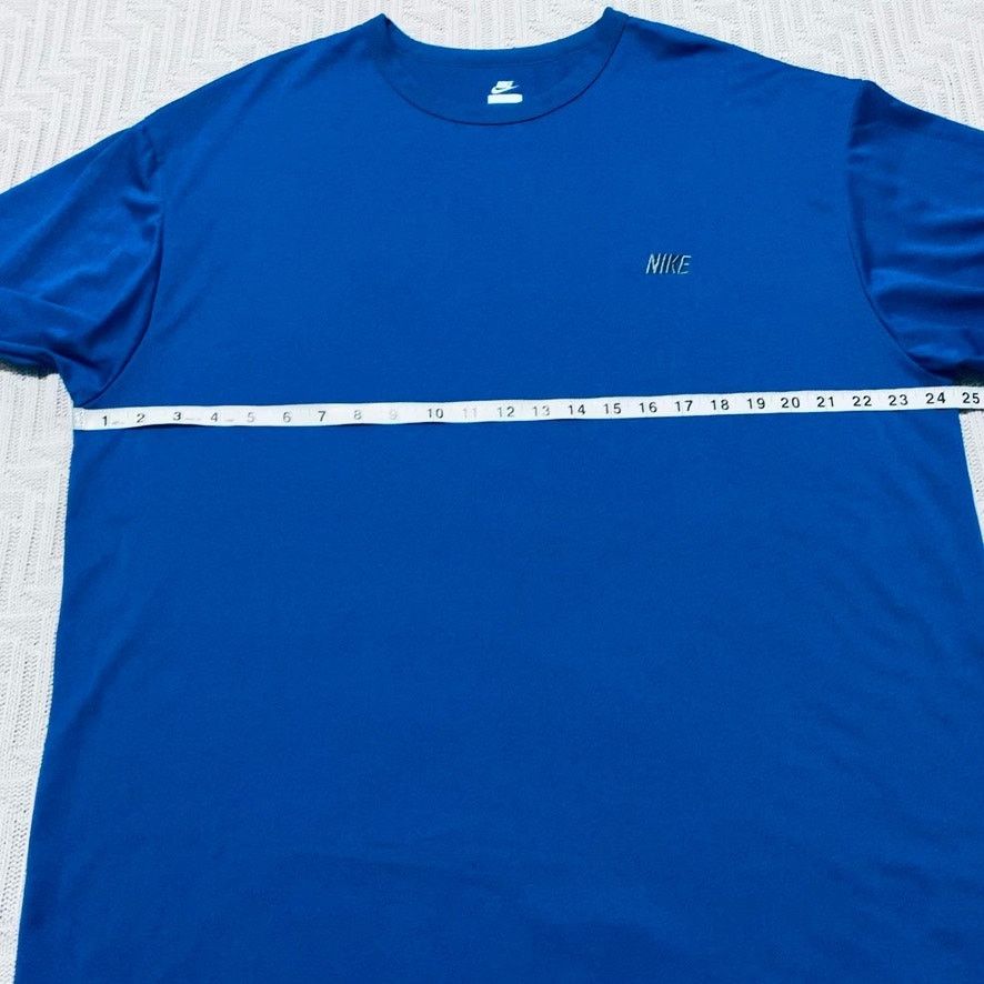 Nike Nike royal blue athletic t-shirt size XL Size US XL / EU 56 / 4 - 5 Thumbnail