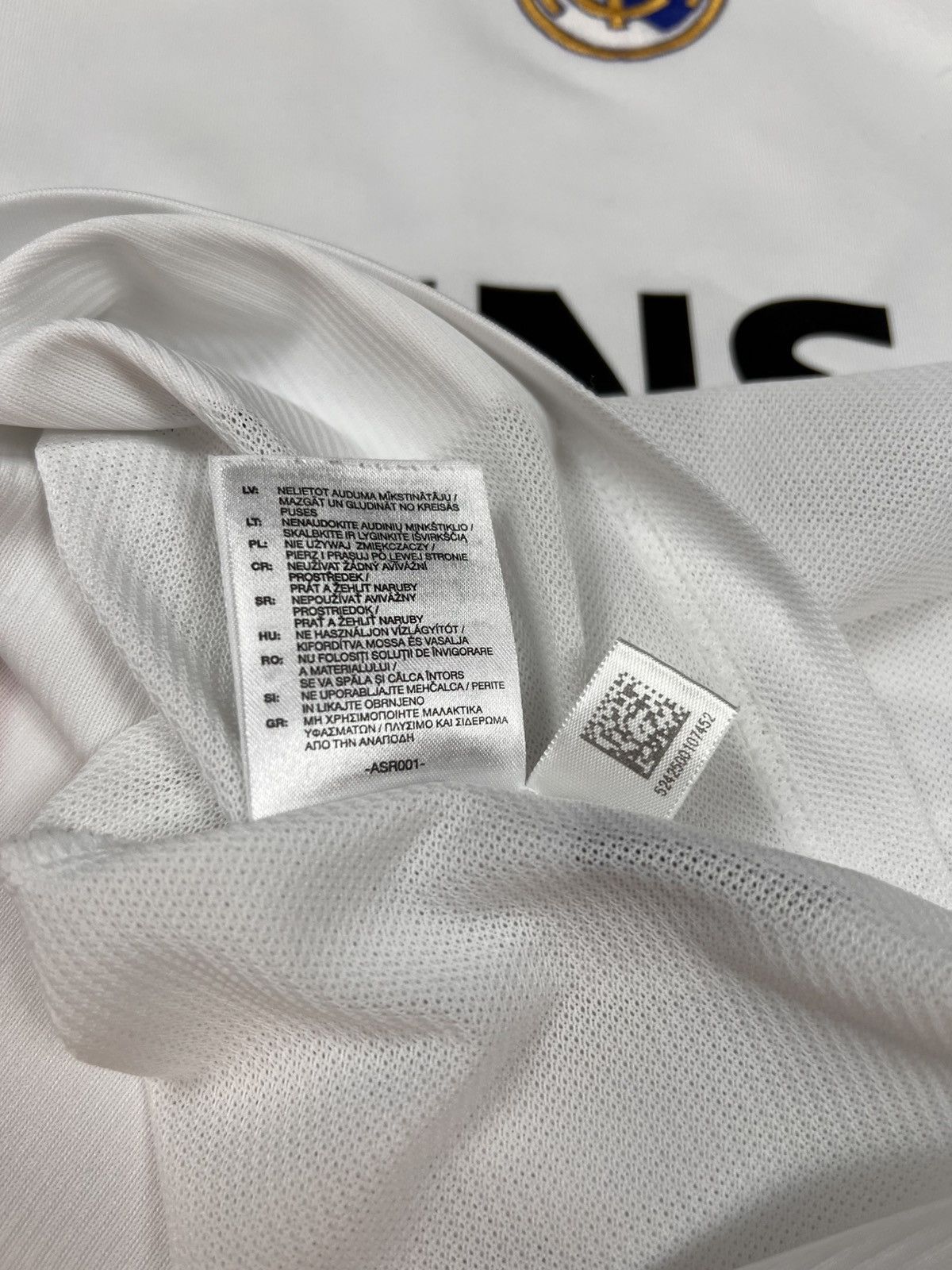 Adidas Vtg 2003/04 Real Madrid Home Jersey DI STEFANO #9 Adidas L Size US L / EU 52-54 / 3 - 10 Thumbnail