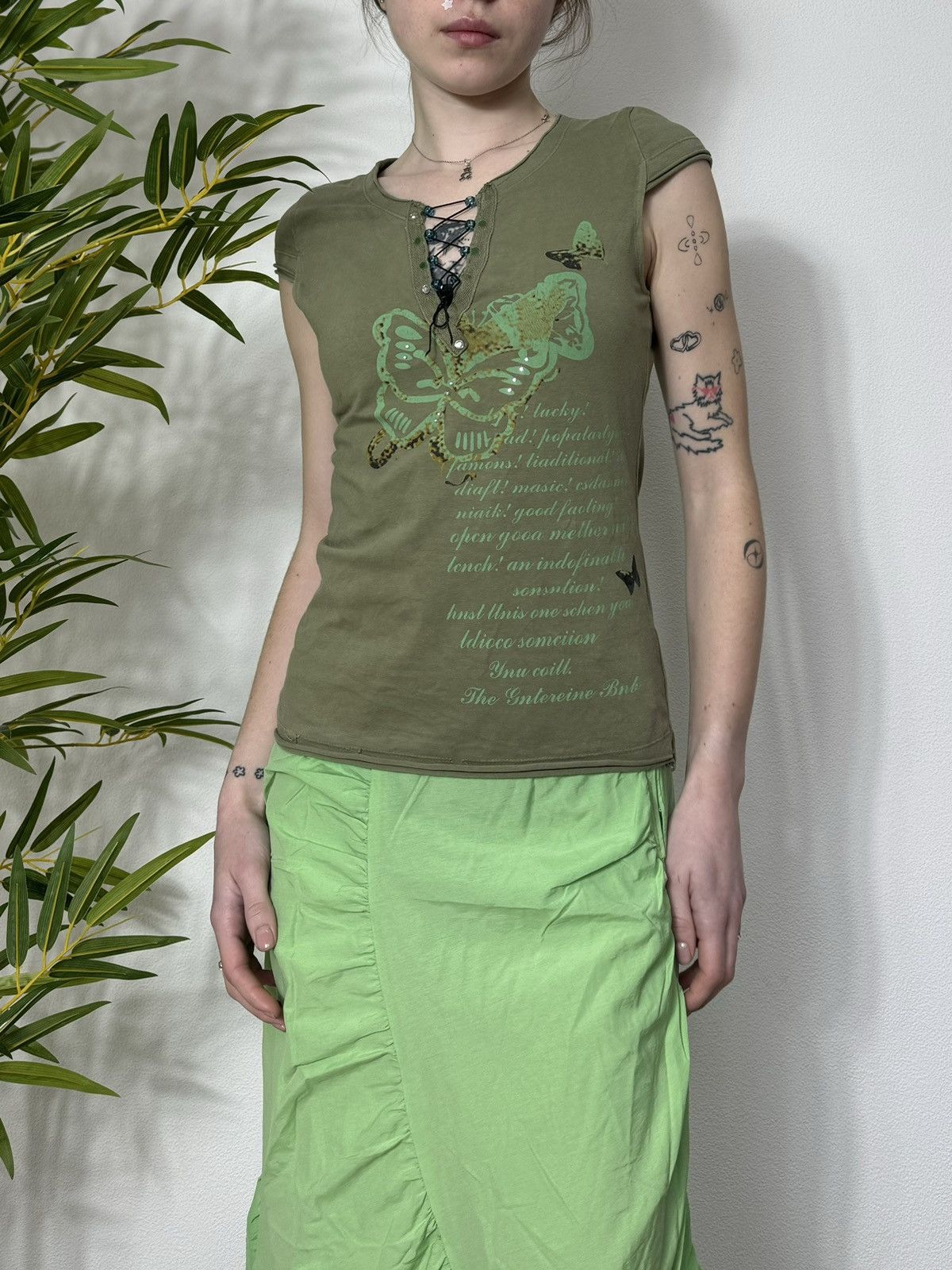 VINTAGE GALLIANO STYLE 2000s TEE SHIRT