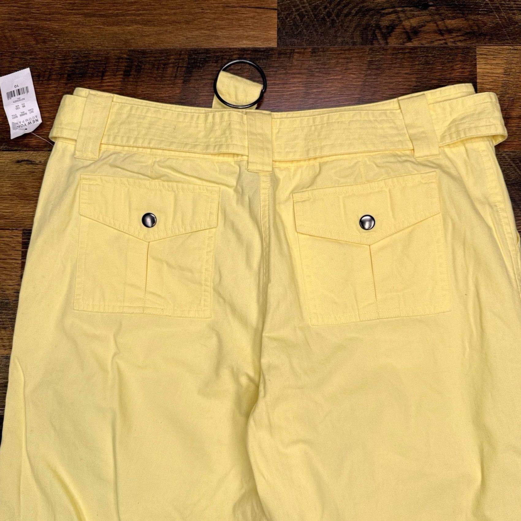 Vintage New York & Company Capri Pants Womens 10 Yellow Belted Flat Front Cotton Straight Leg 23.5 Inseam Regular Fit Summer Spring Fall Casual Size 32" / US 10 / IT 46 - 7 Thumbnail