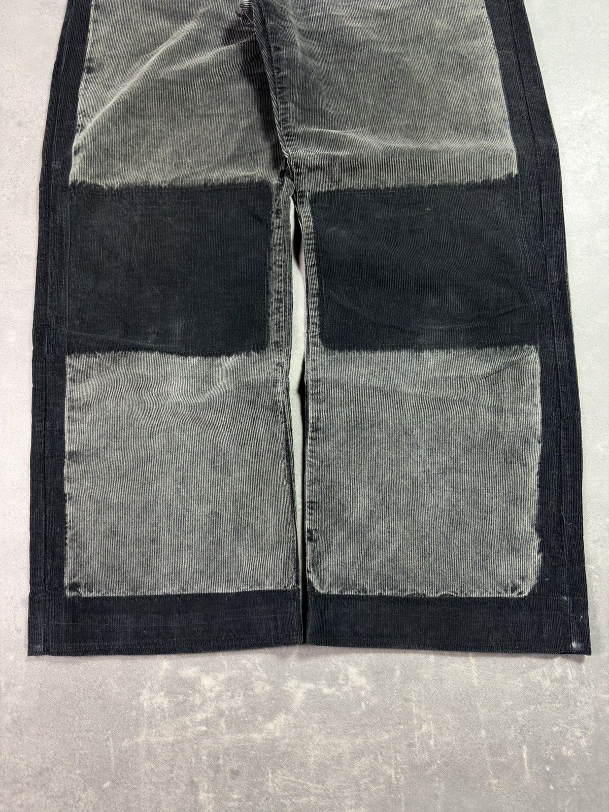 Jean Paul Gaultier Jean Paul Gaultier Corduroy Colorblock Sprayed Pants 36 Size US 36 / EU 52 - 4 Thumbnail