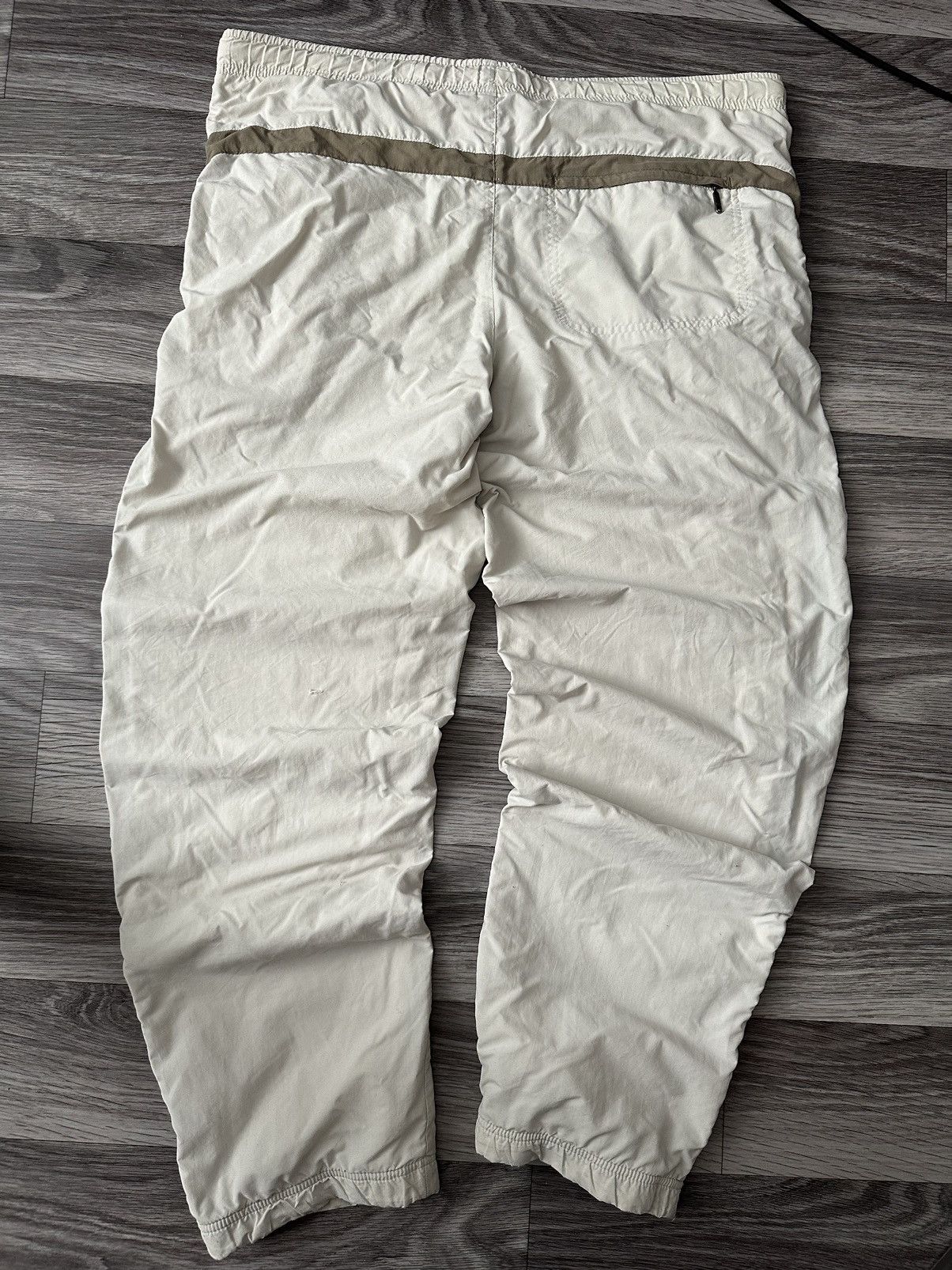 Nike Nike Vintage 00’s White Baggy Nylon Sweatpants y2k size L Size US 34 / EU 50 - 5 Thumbnail