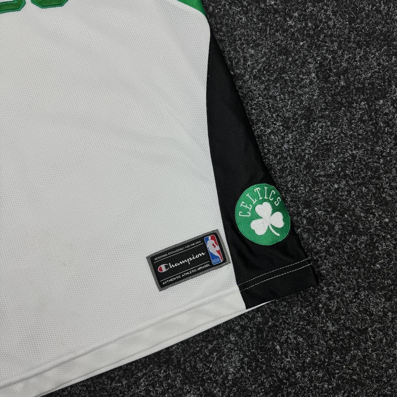 Champion Boston Celtics 90s Champion Vtg NBA Basketball Tee Jersey Size US M / EU 48-50 / 2 - 2 Thumbnail