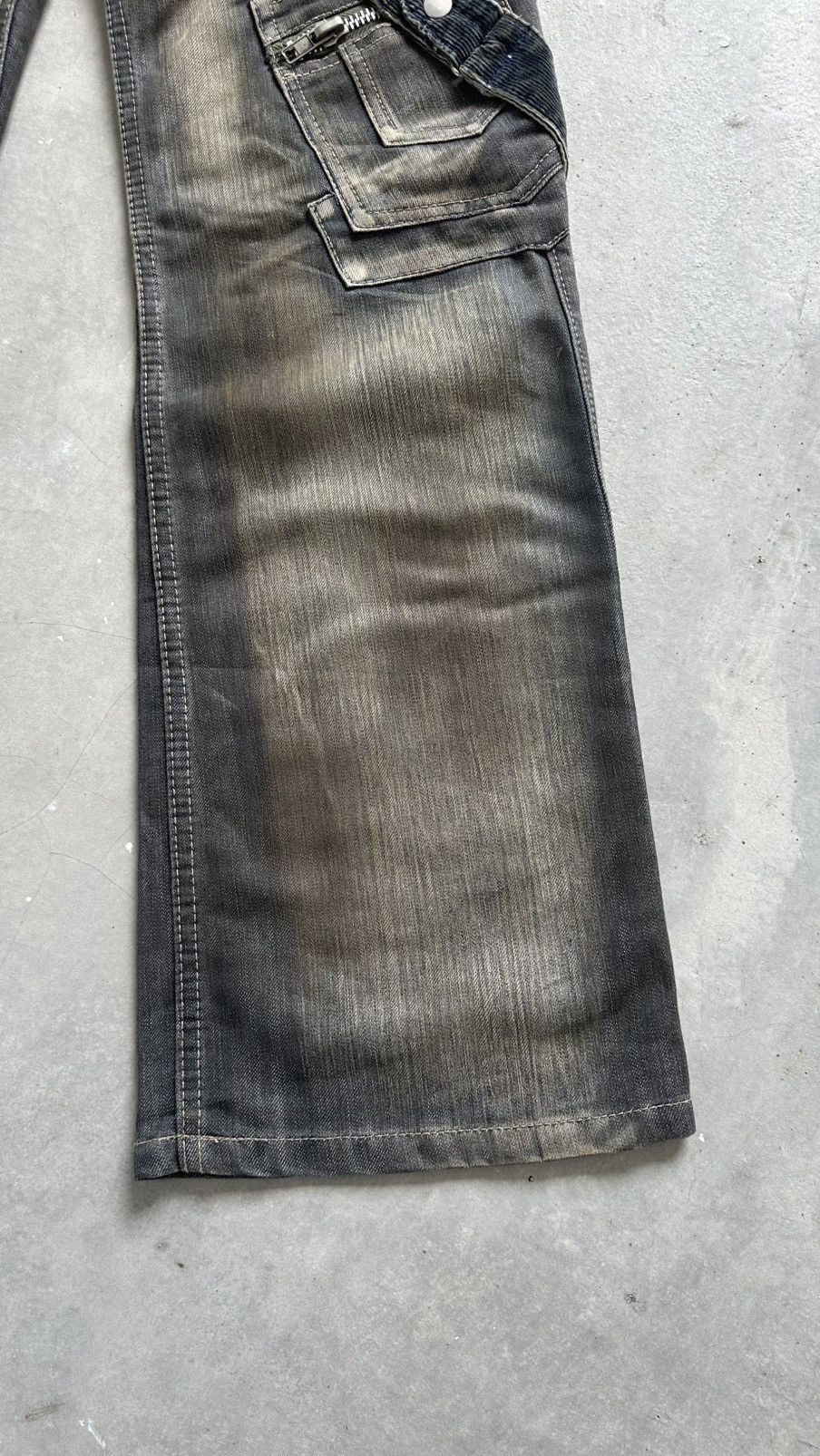 Japanese Brand JAPANESE JEANS DE ART MULTIPOCKET TACTICAL BONDAGES JEANS Size US 33 - 3 Thumbnail